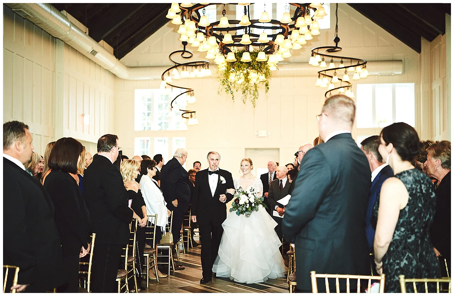 Fall Ryland Inn Wedding | Ryland Inn Wedding | Whitehouse Station, NJ | www.redoakweddings.com