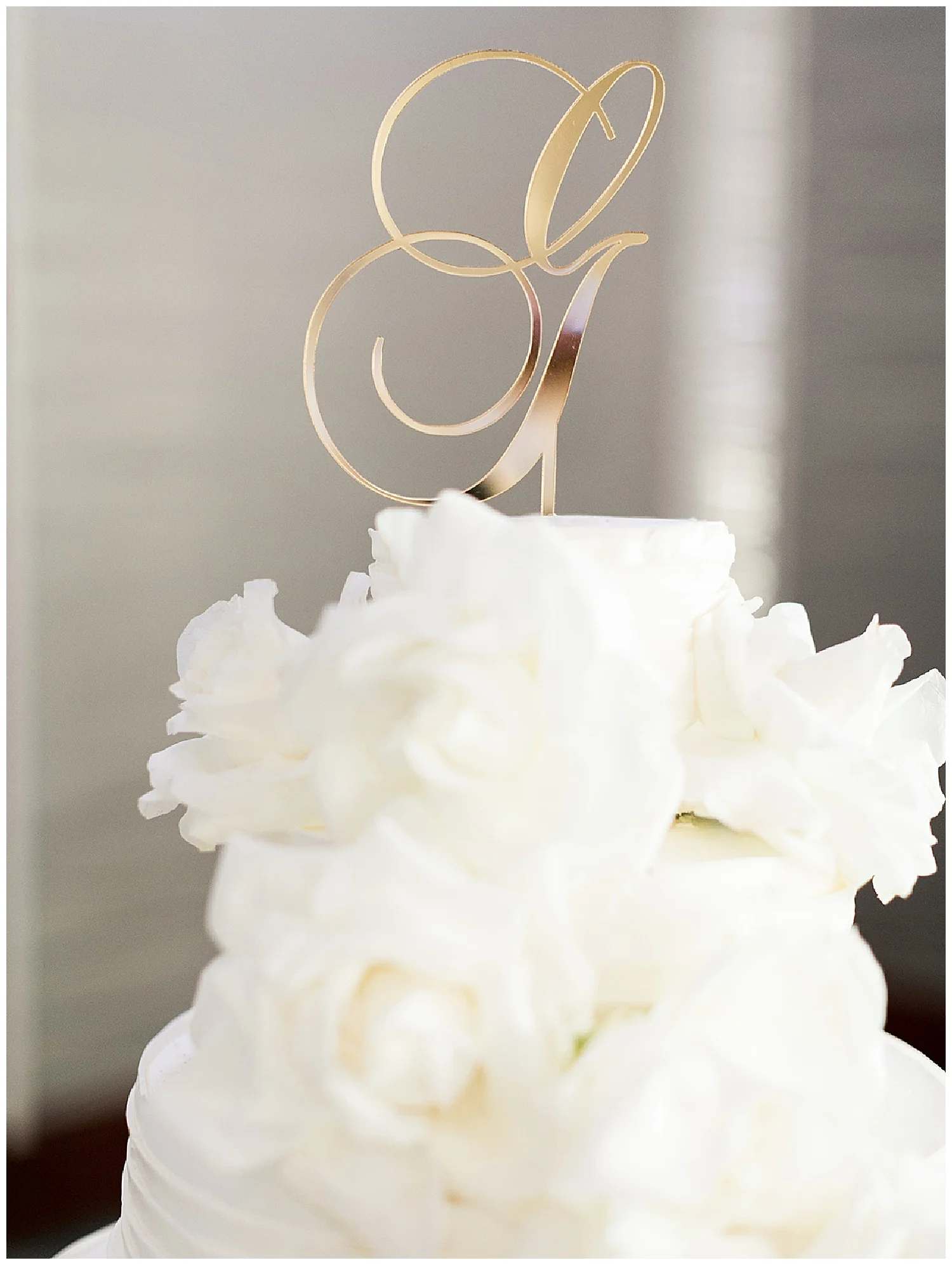 Crescent Beach Club Wedding | Black Tie Beach Wedding | Bayville, NY | www.redoakweddings.com