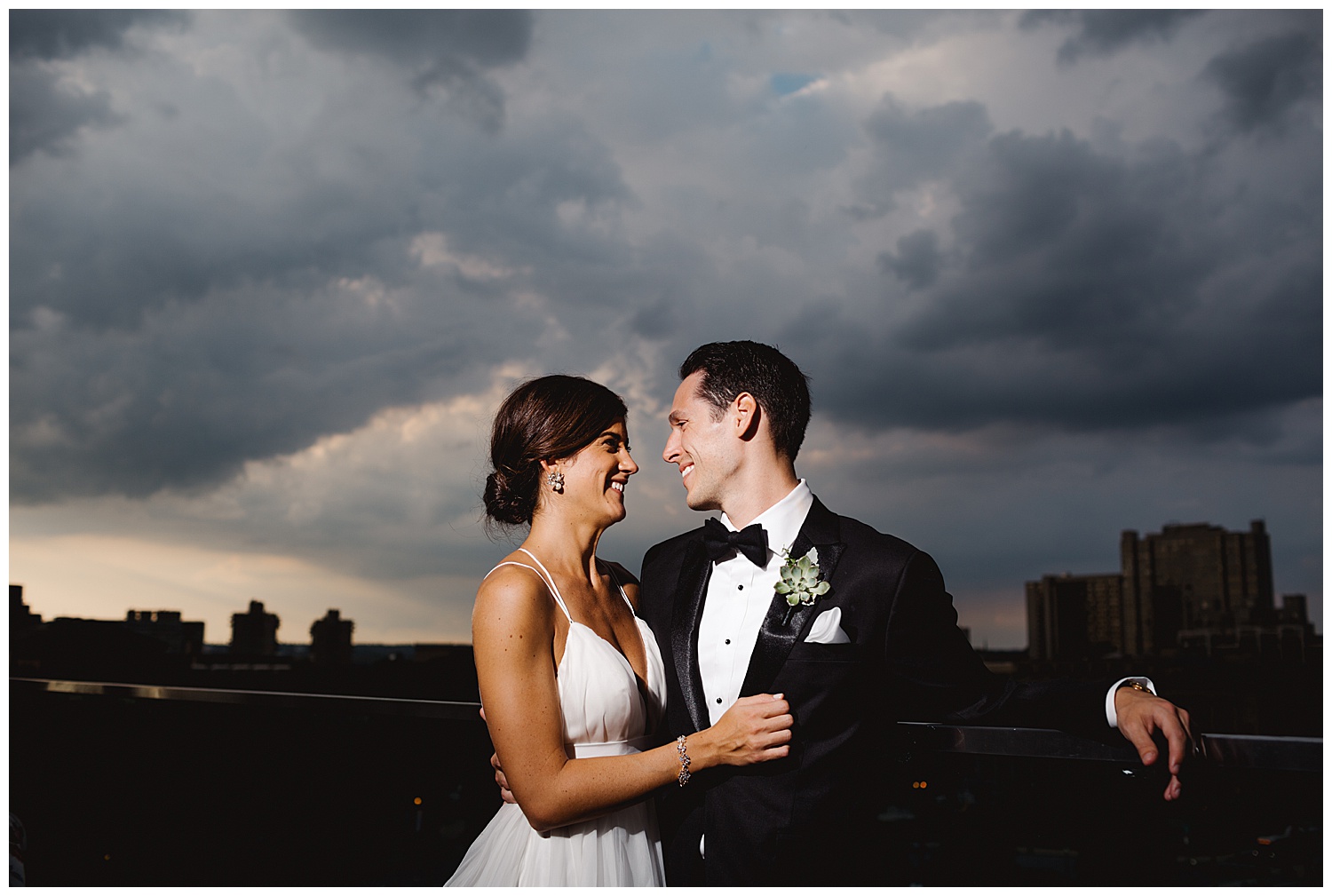The Logan Hotel Wedding | Philadelphia Wedding | Philadelphia, PA | www.redoakweddings.com