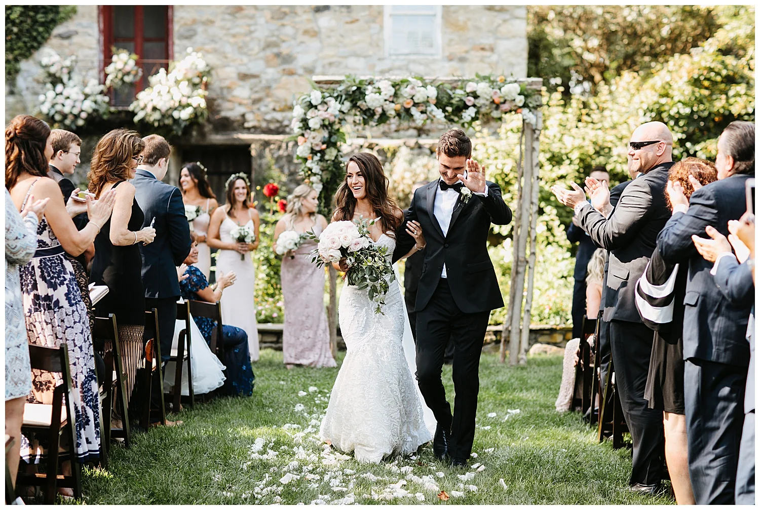 Romantic Garden Wedding | Crossed Keys Estate Wedding | Andover, NJ | www.redoakweddings.com