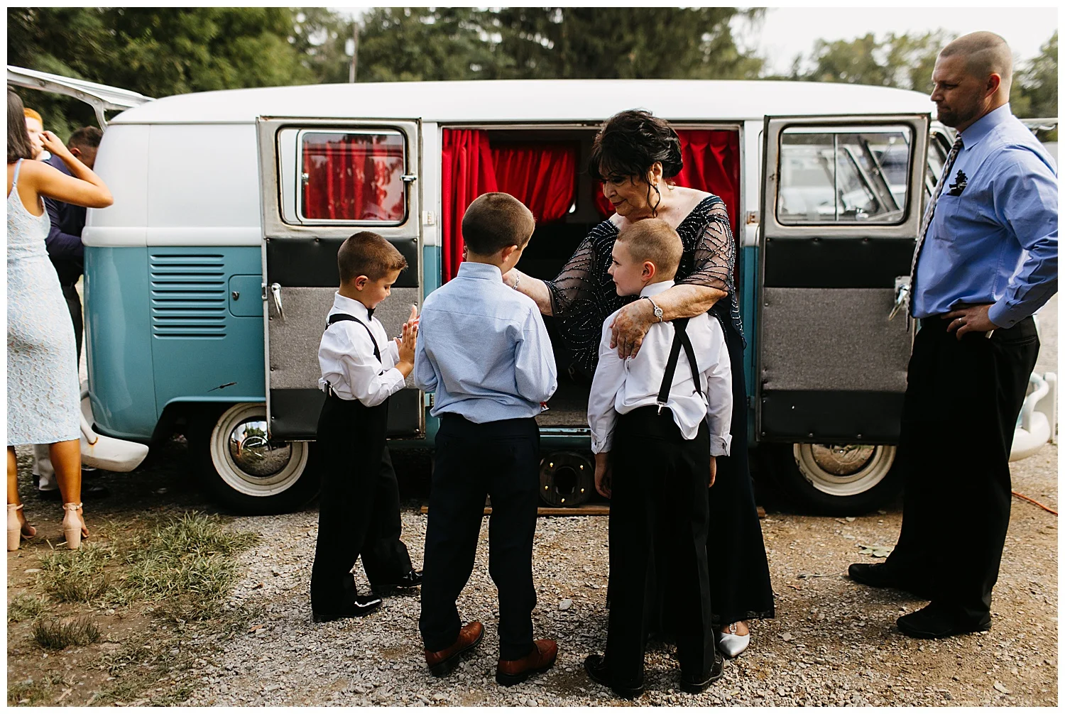 Romantic Garden Wedding | Crossed Keys Estate Wedding | Andover, NJ | www.redoakweddings.com