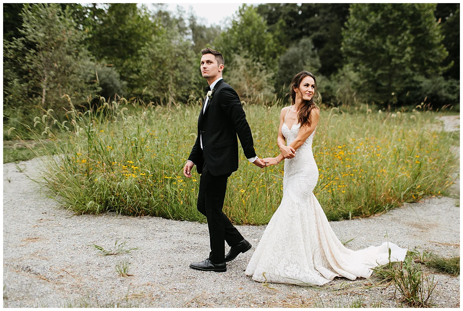 Romantic Garden Wedding | Crossed Keys Estate Wedding | Andover, NJ | www.redoakweddings.com