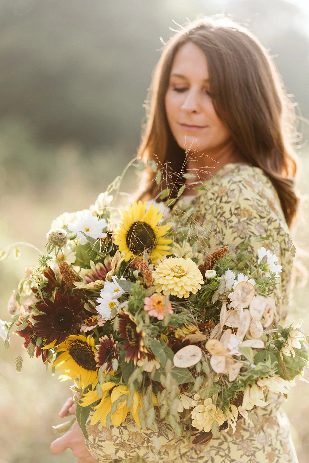 Hemlock_Hellebore_Sunflowers-9.jpg
