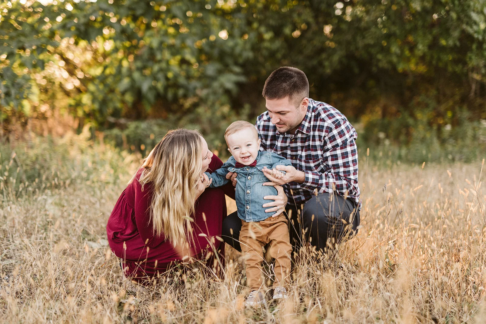 Family photos in Lancaster, PA by Alyssa Christine Photography.