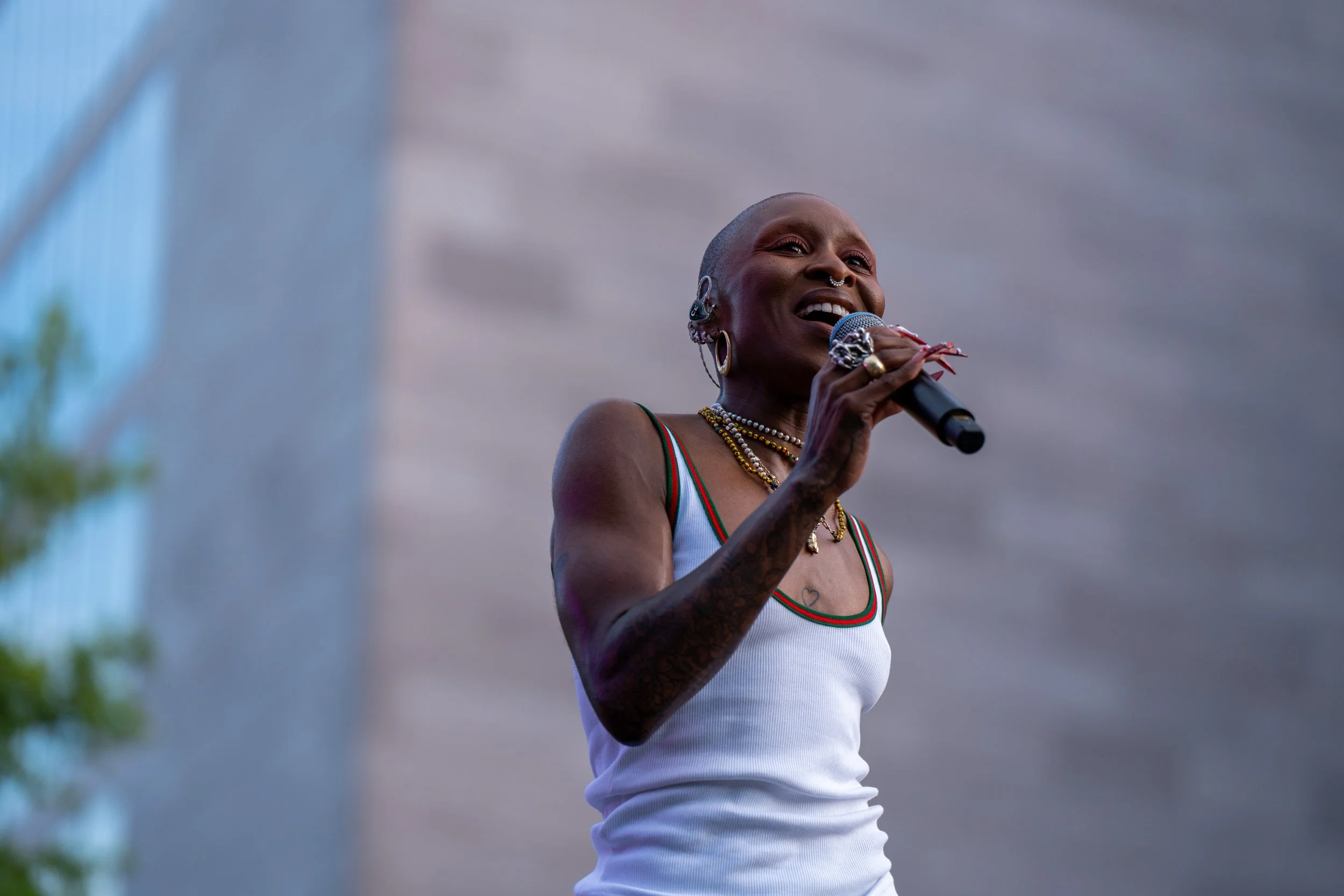 Idris Evans for Capital Pride - Saturday Festival & Concert - 090 - 2025-06-07.jpg
