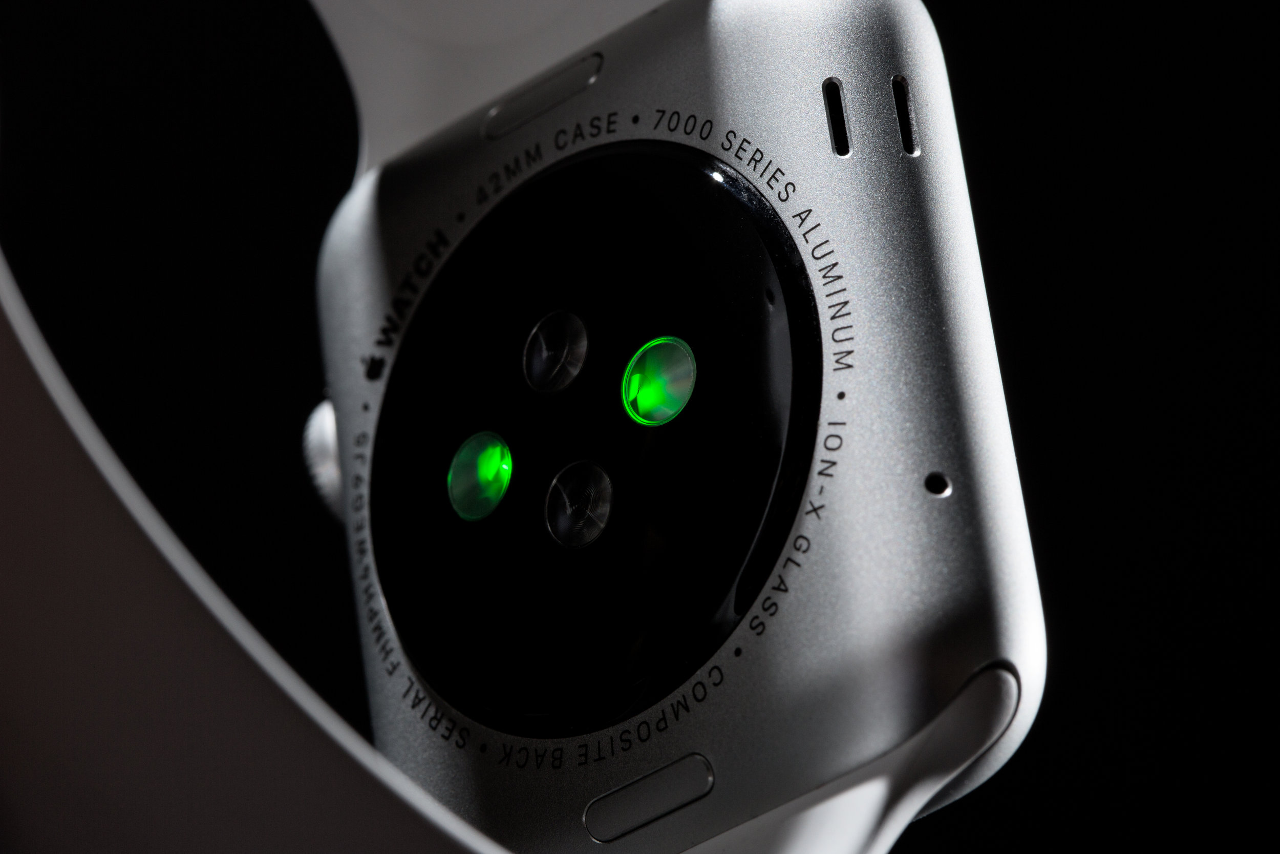 05-04-2015-Apple-Watch-Review-03.jpg