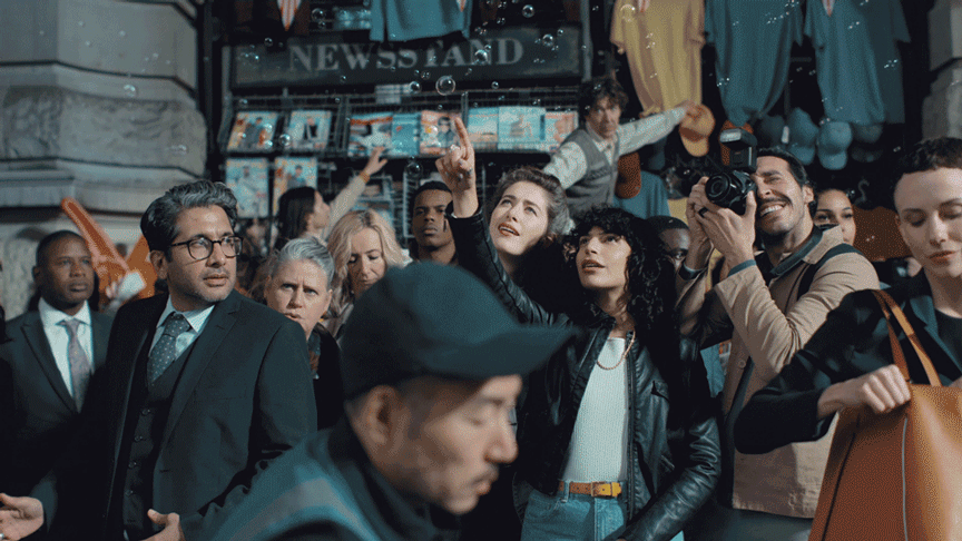 Camera_scene_loop_rev.gif