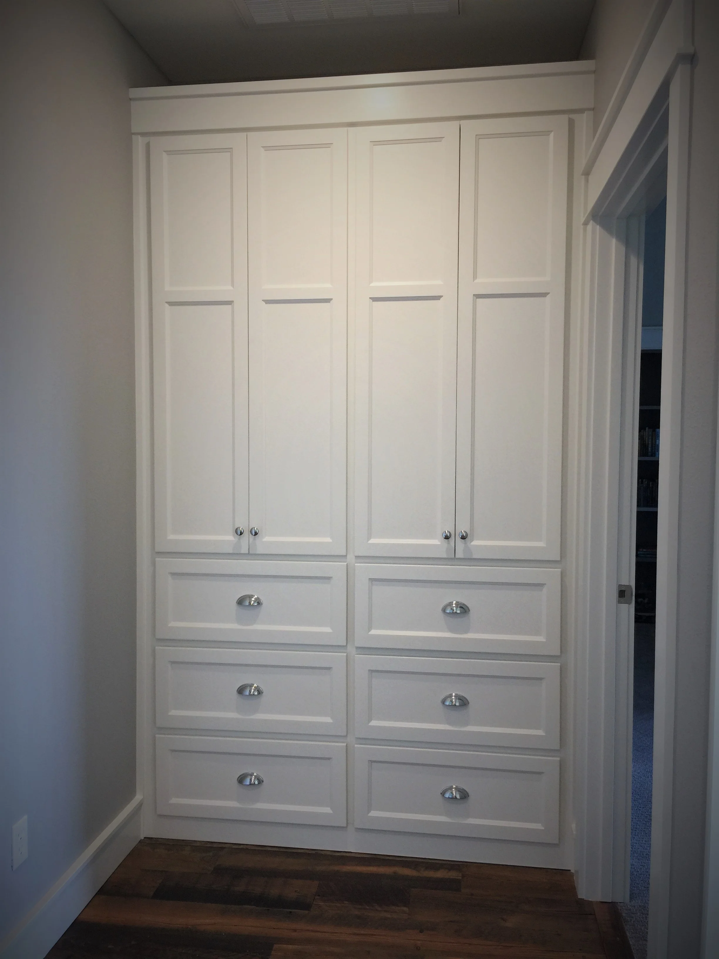 LARGE LINEN.JPG