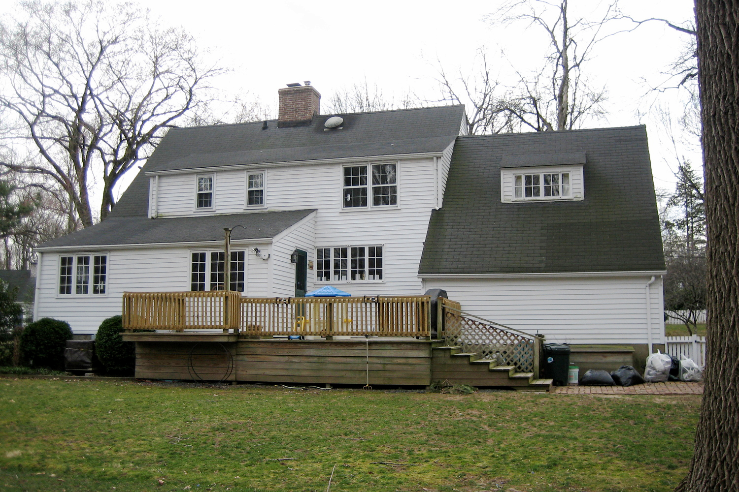 Before photo of the back of the house