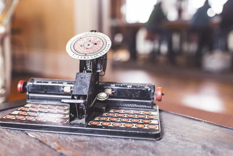 typewriter.jpg