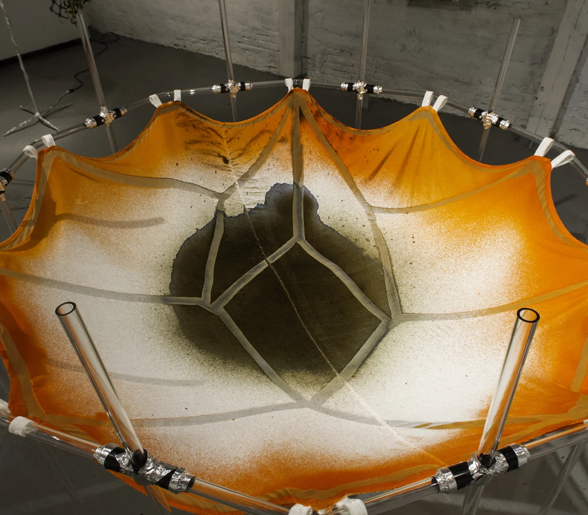Lindsay Deifik & Nate Ricciuto - Sift Net, 2016 (detail view)