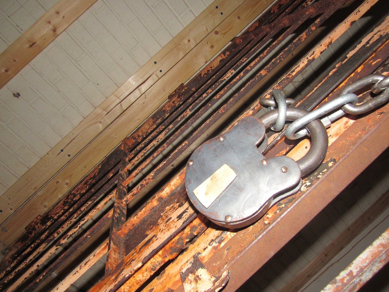 blackout-escape-room-5.jpg