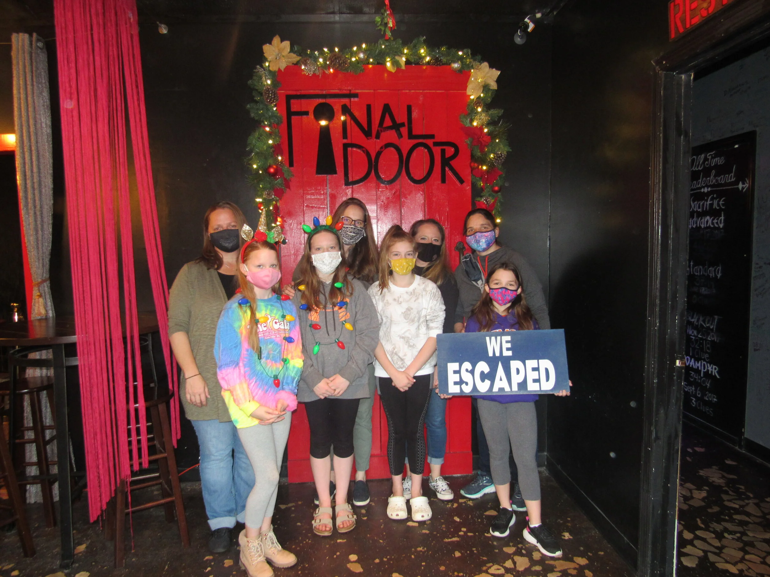 the-final-door-escape-room-columbia-sc-team-photos-1-1-21 (4).JPG