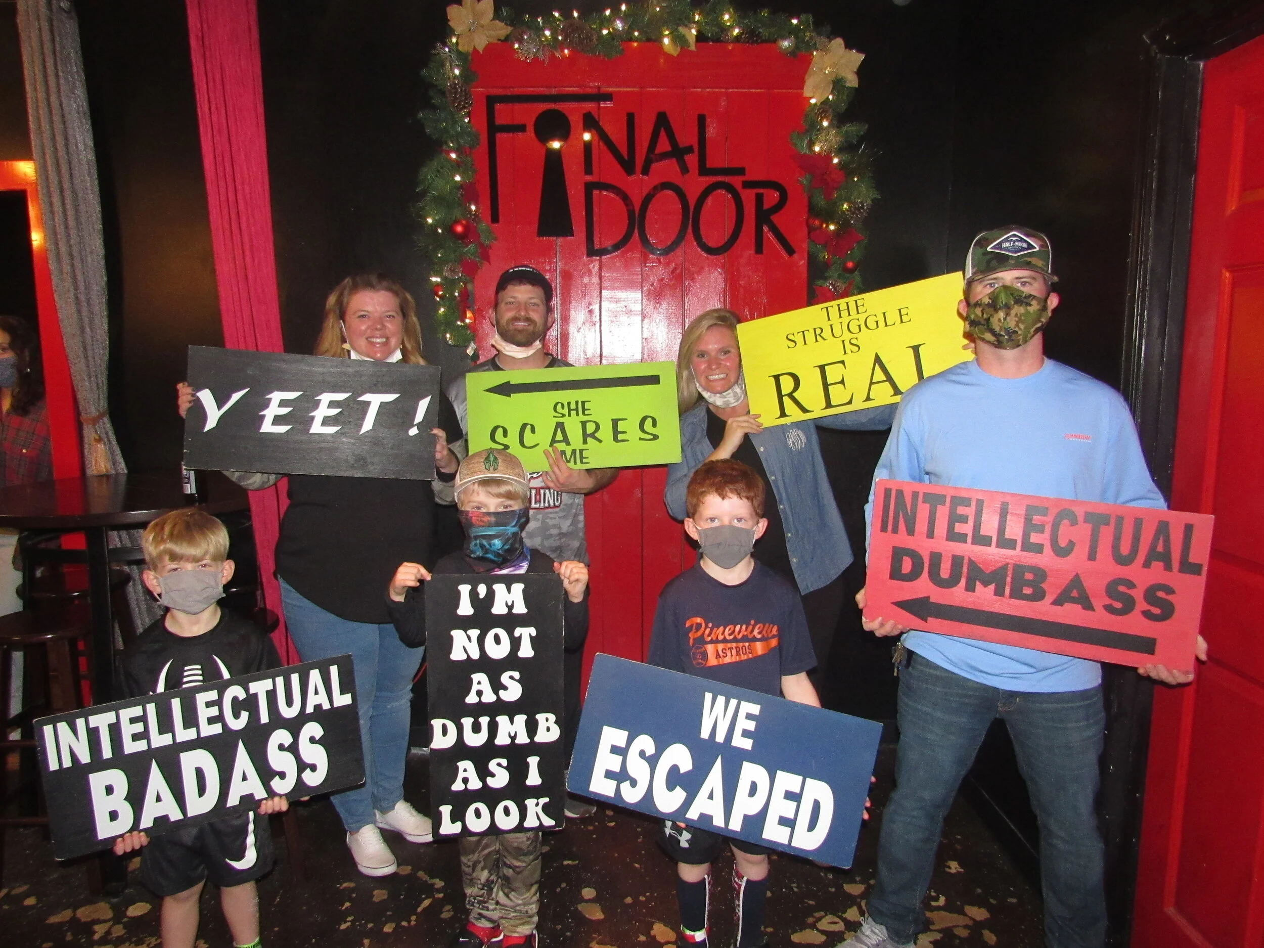 the-final-door-escape-room-columbia-sc-team-photos-1-2-21 (14).JPG