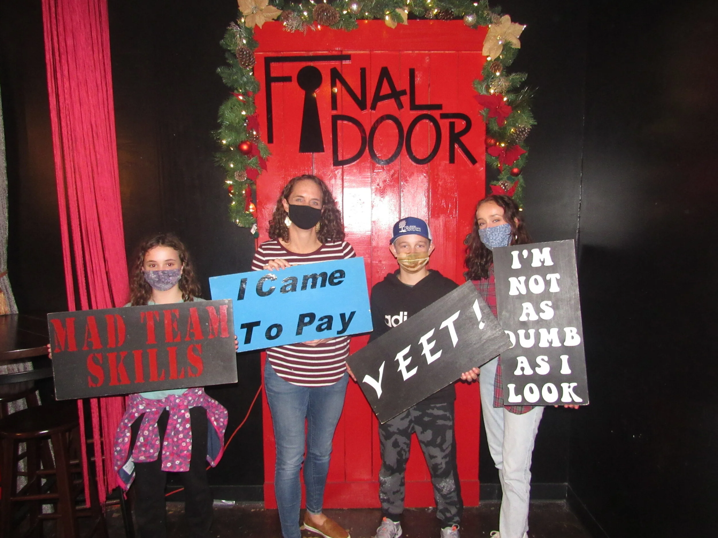 the-final-door-escape-room-columbia-sc-team-photos-1-2-21 (16).JPG