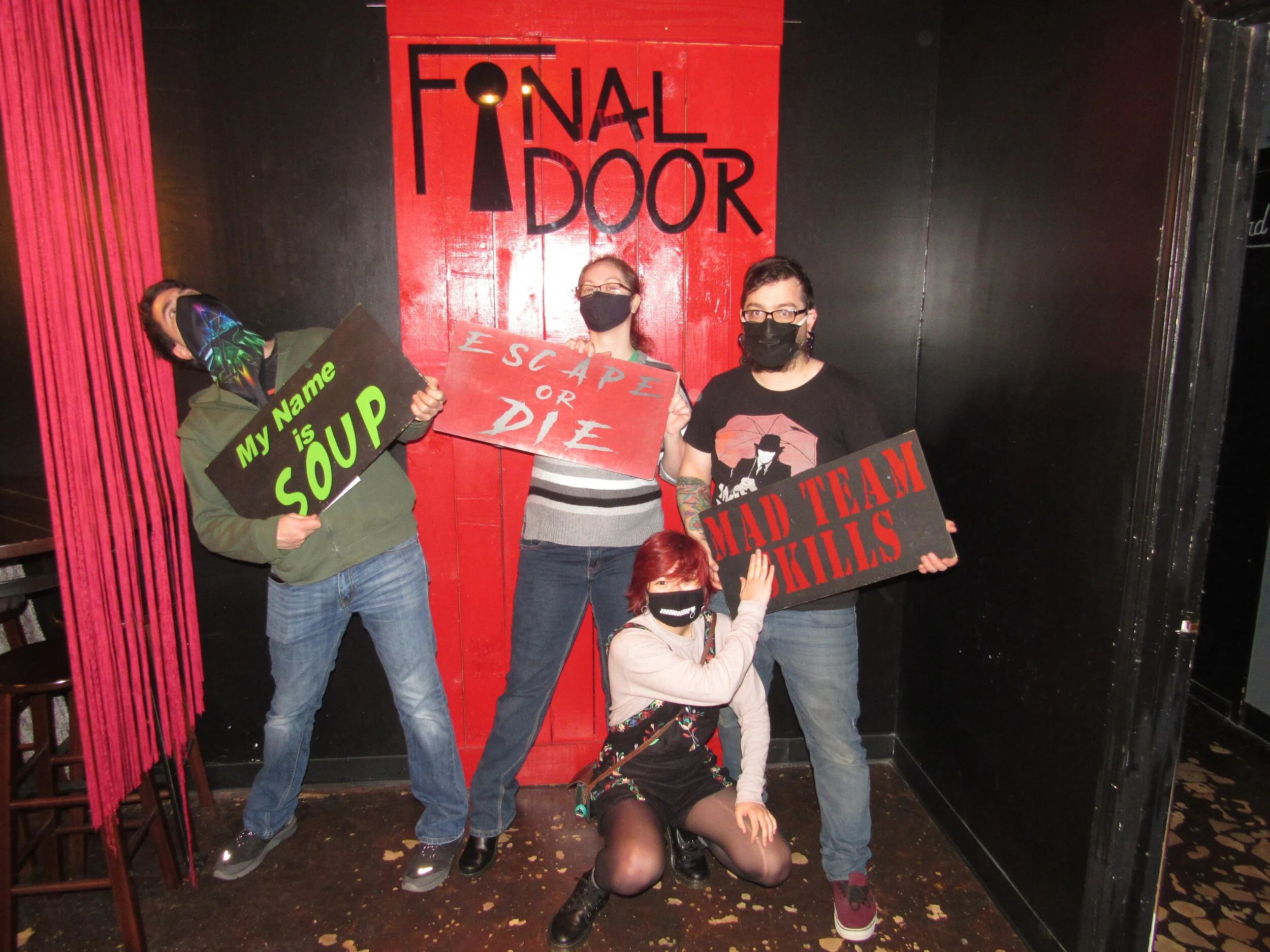 the-final-door-escape-room-columbia-sc-team-photos-02-15-21 (8).JPG