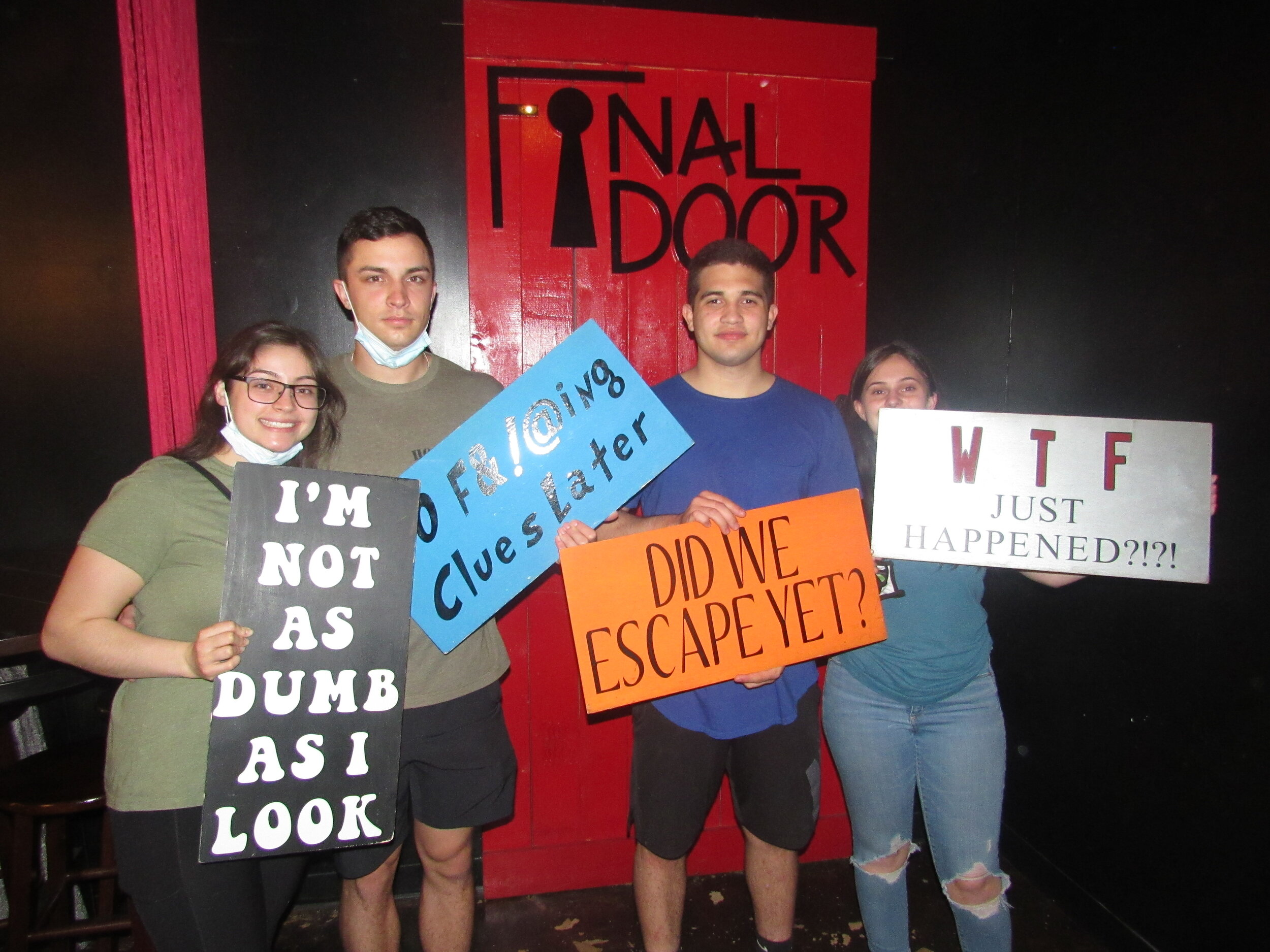 the-final-door-escape-room-columbia-sc-team-photos-03-12-21 (7).JPG