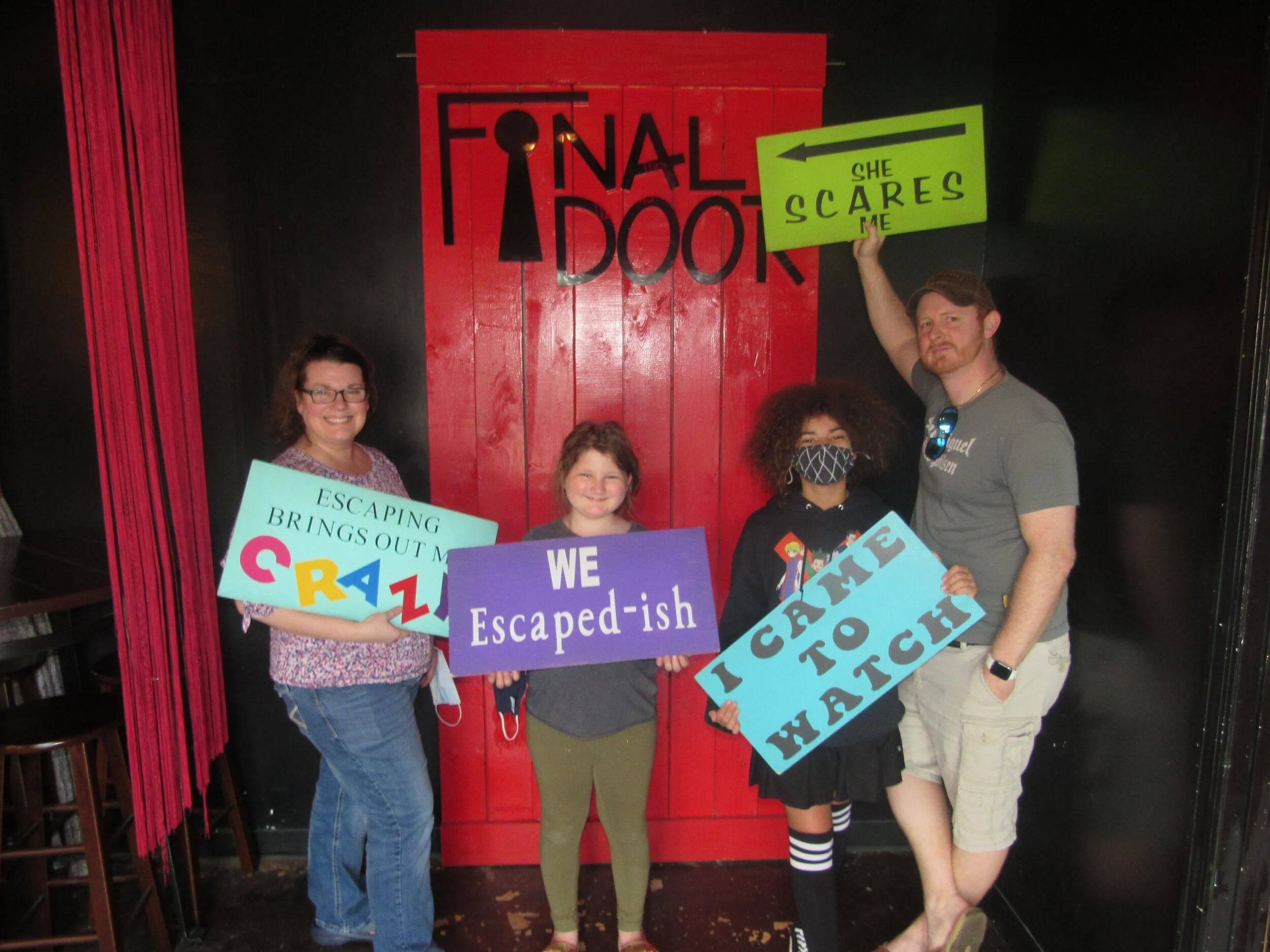 the-final-door-escape-room-columbia-sc-team-photos-03-13-21 (6).JPG