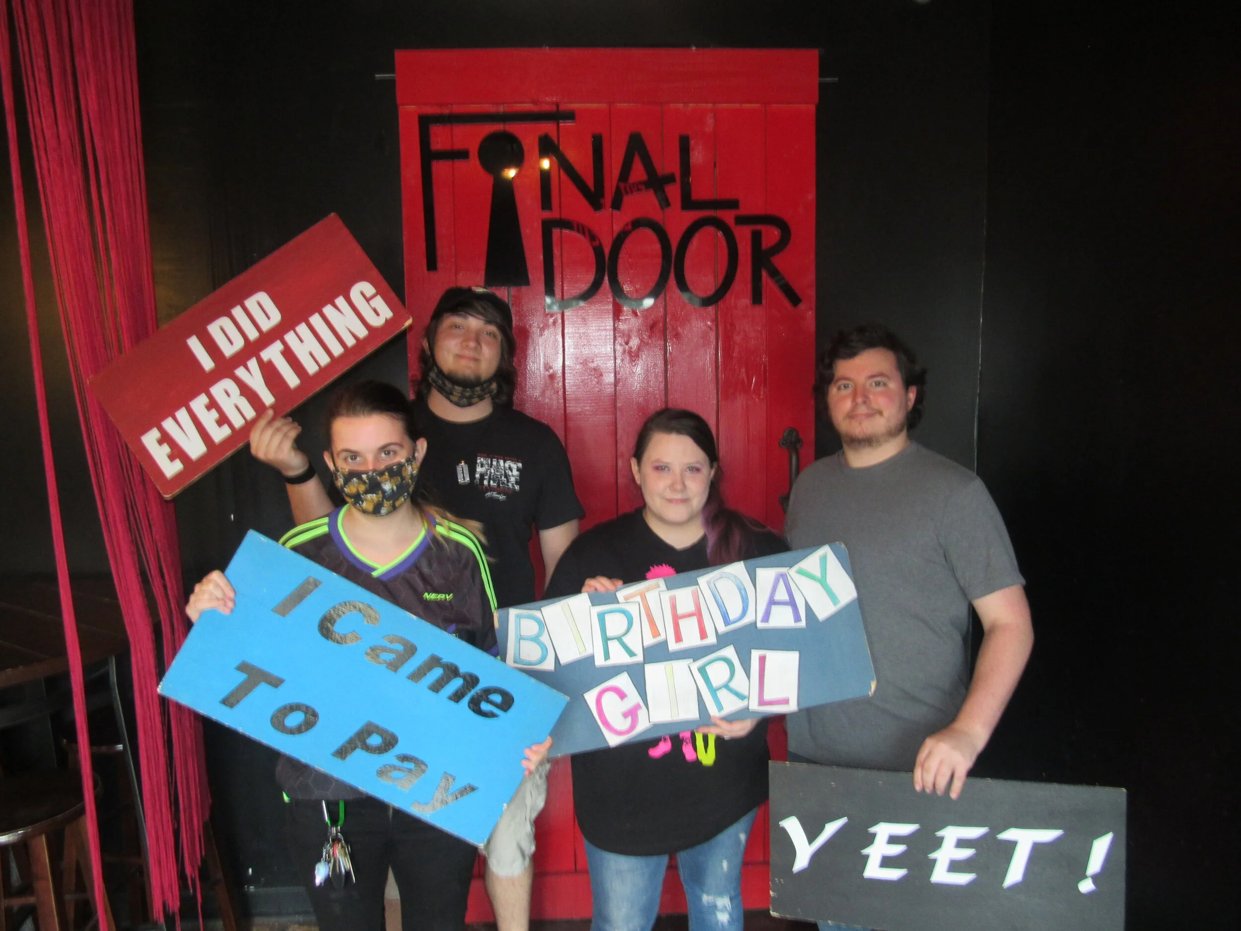the-final-door-escape-room-columbia-sc-team-photos-03-19-21 (2).JPG