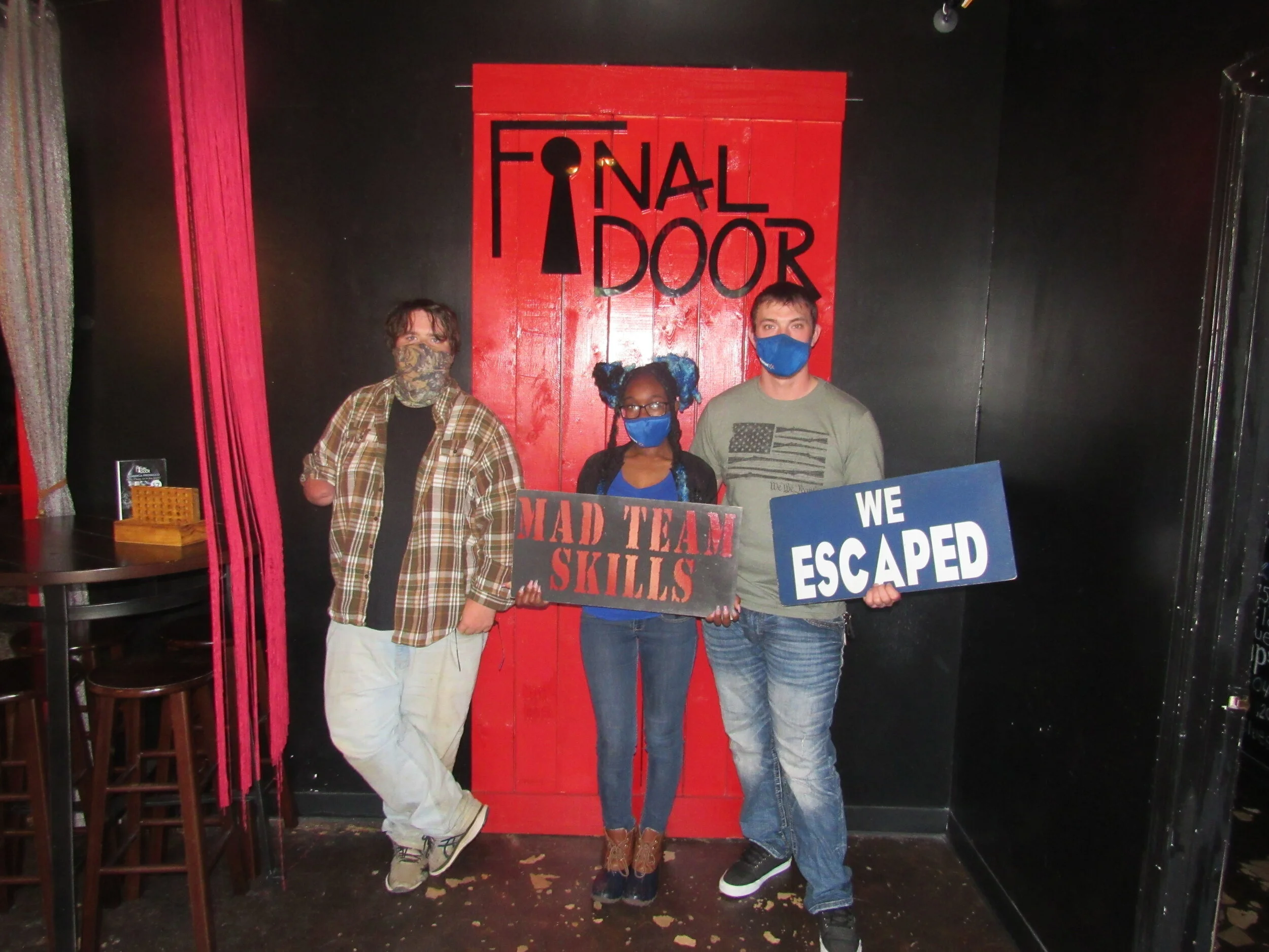the-final-door-escape-room-columbia-sc-team-photos-04-01-21 (14).JPG