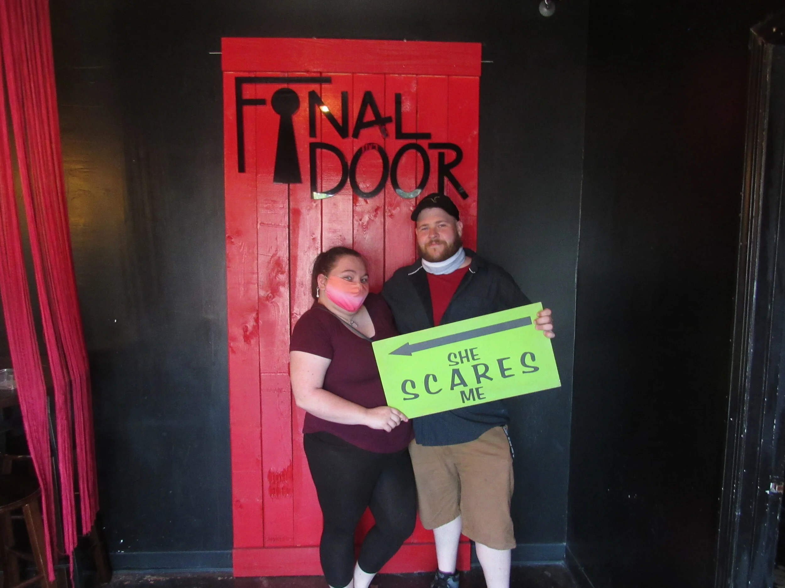 the-final-door-escape-room-columbia-sc-team-photos-04-06-21 (6).JPG