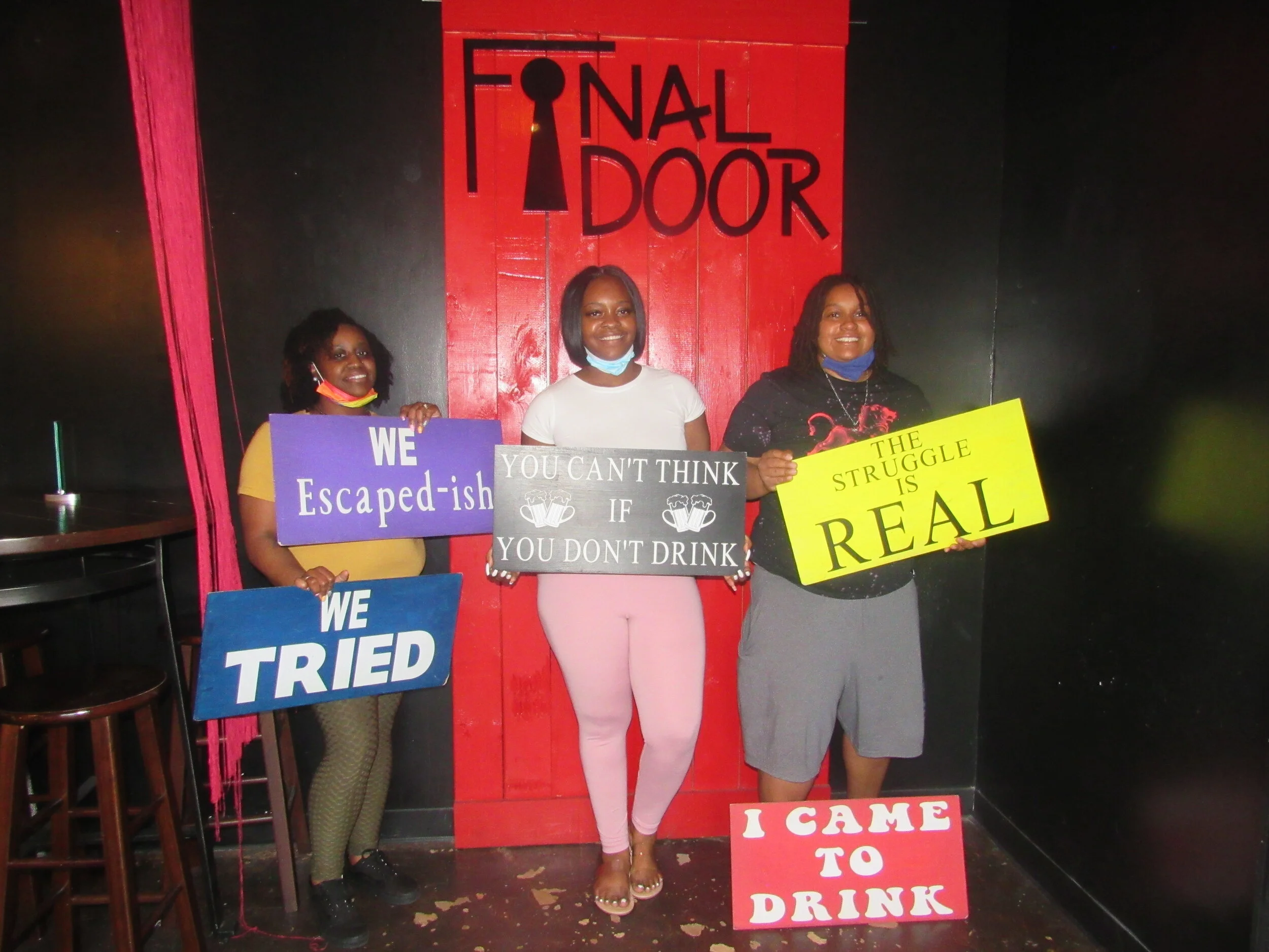 the-final-door-escape-room-columbia-sc-team-photos-04-07-21 (7).JPG