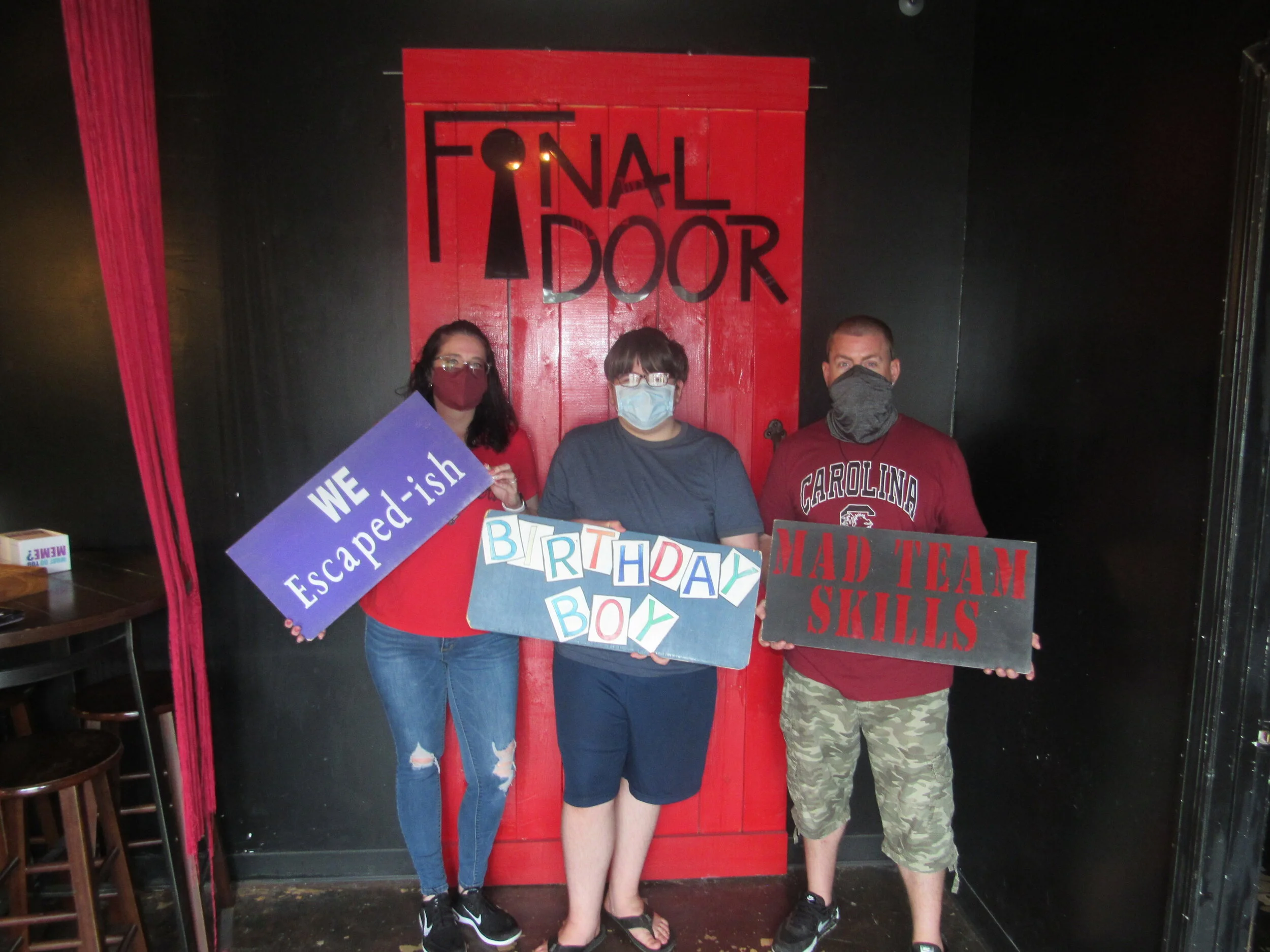 the-final-door-escape-room-columbia-sc-team-photos-04-09-21 (6).JPG
