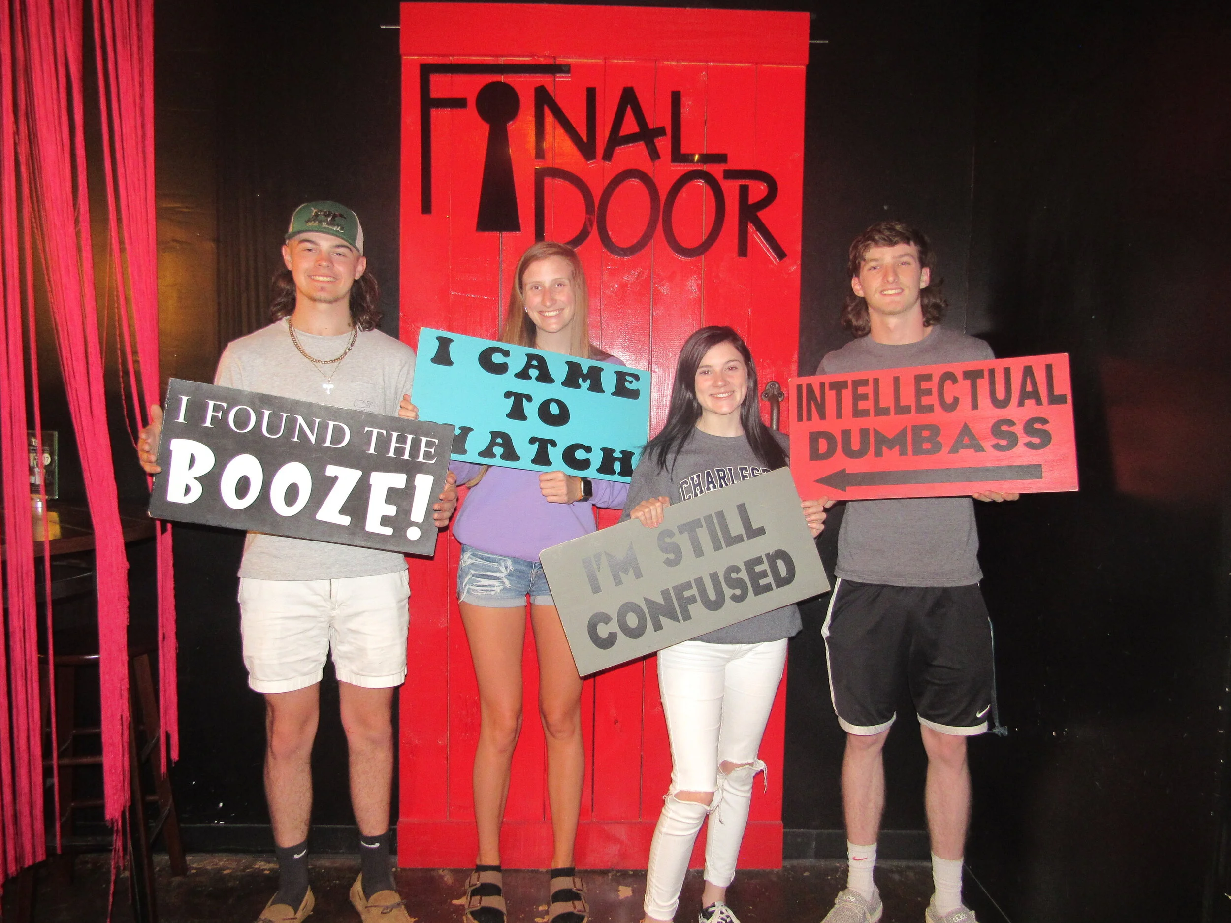 the-final-door-escape-room-columbia-sc-team-photos-04-10-21 (26).JPG