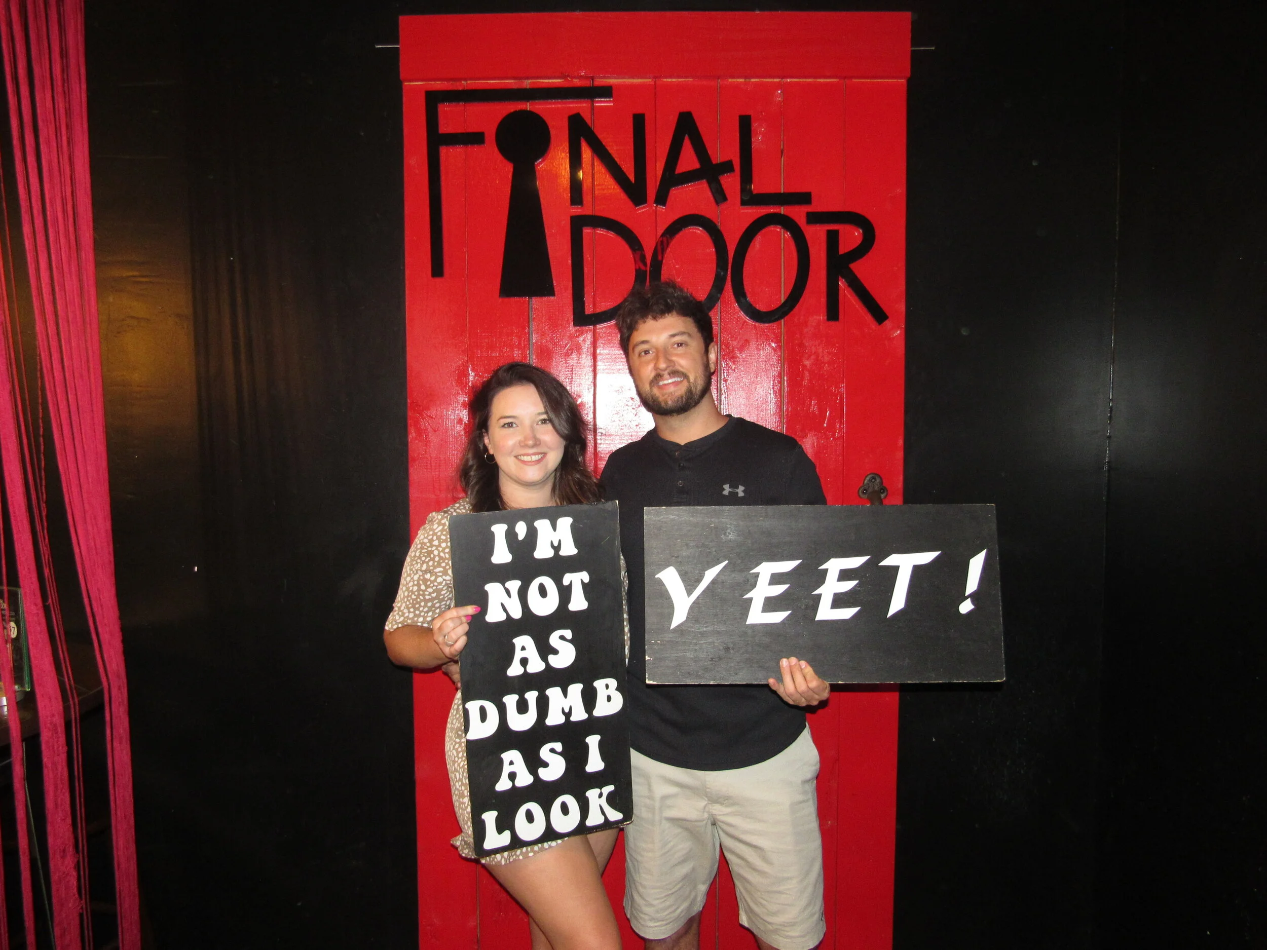 the-final-door-escape-room-columbia-sc-team-photos-04-15-21 (5).JPG