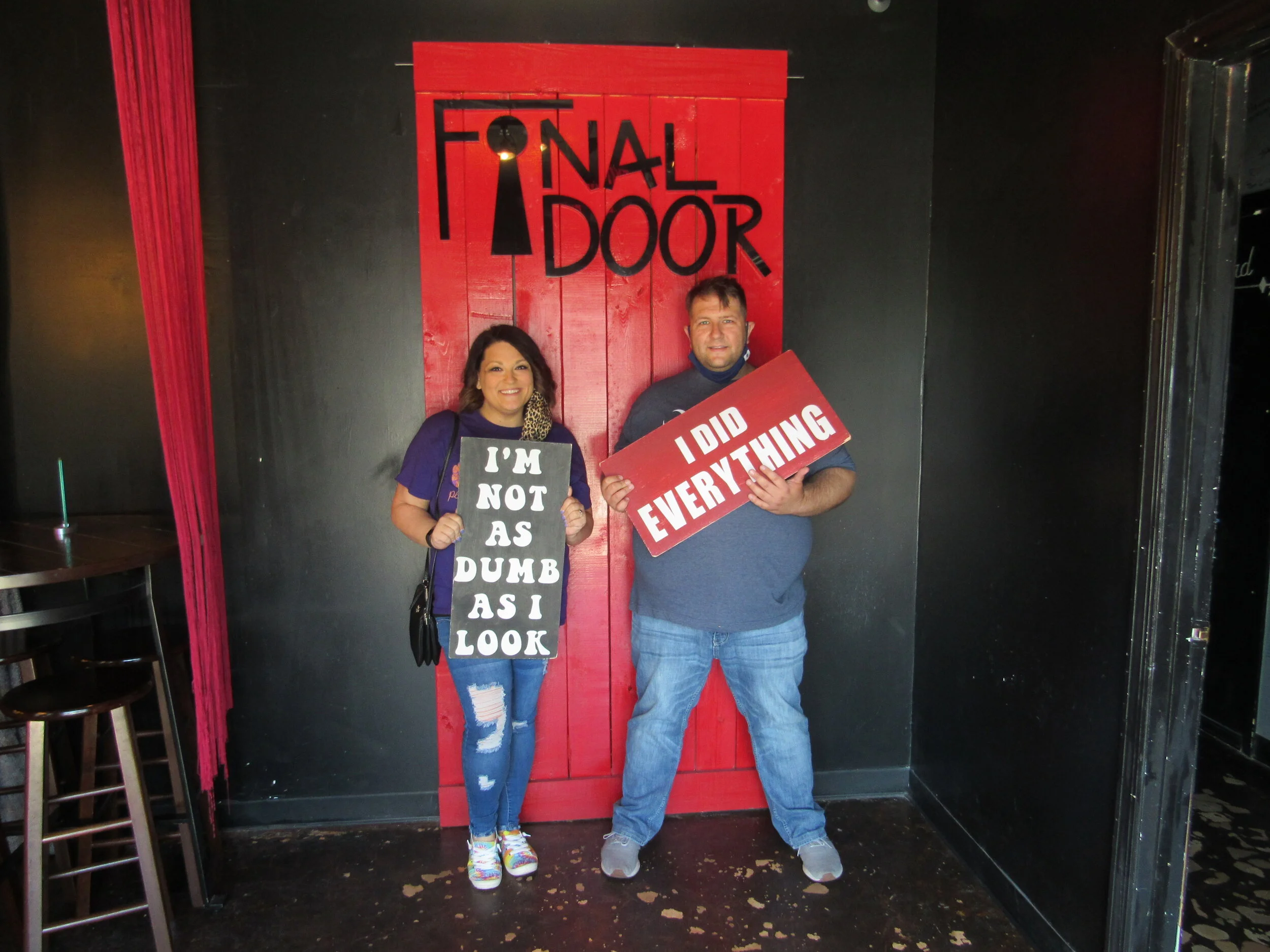 the-final-door-escape-room-columbia-sc-team-photos-04-17-21 (5).JPG