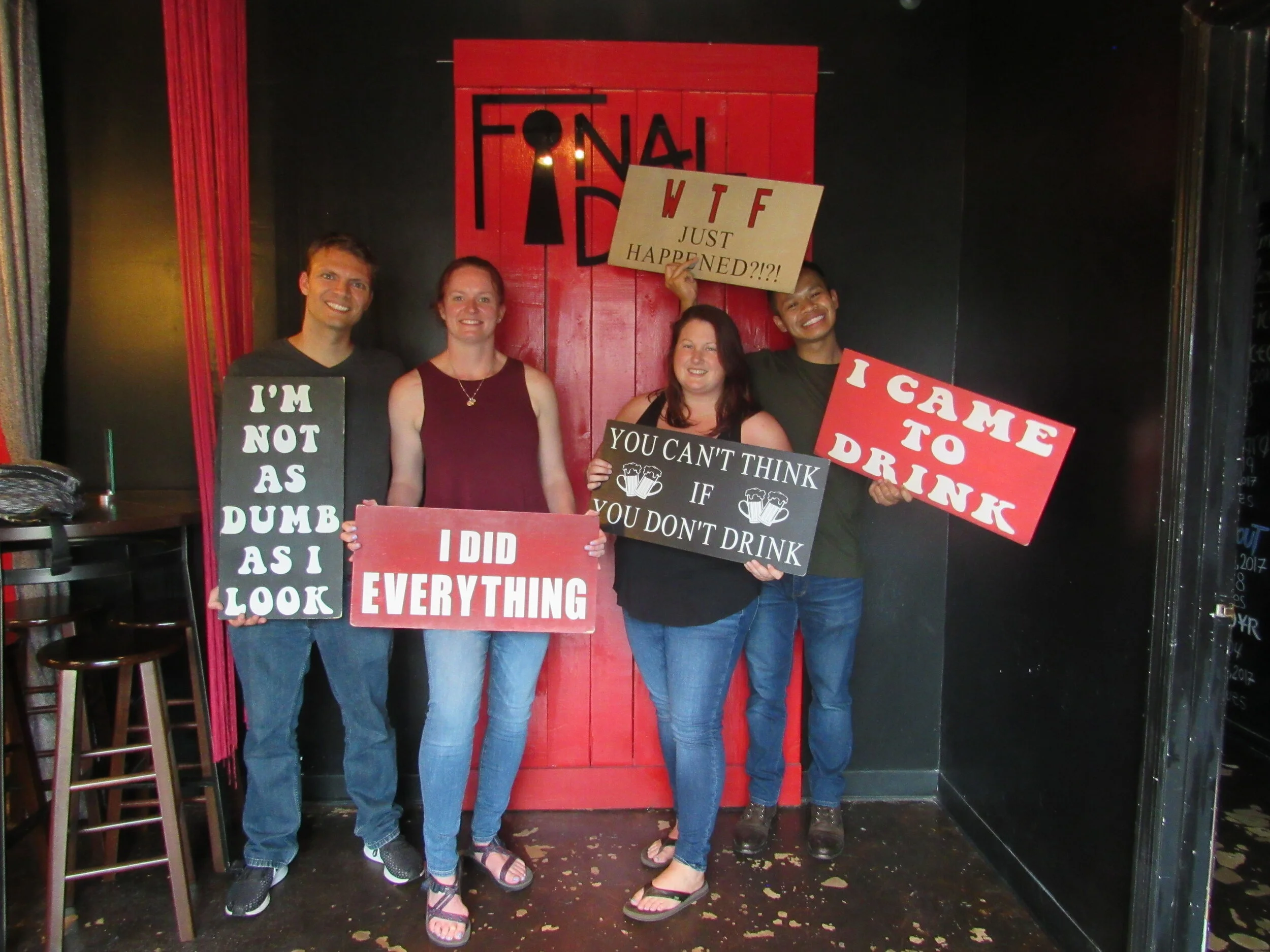 the-final-door-escape-room-columbia-sc-team-photos-04-17-21 (12).JPG