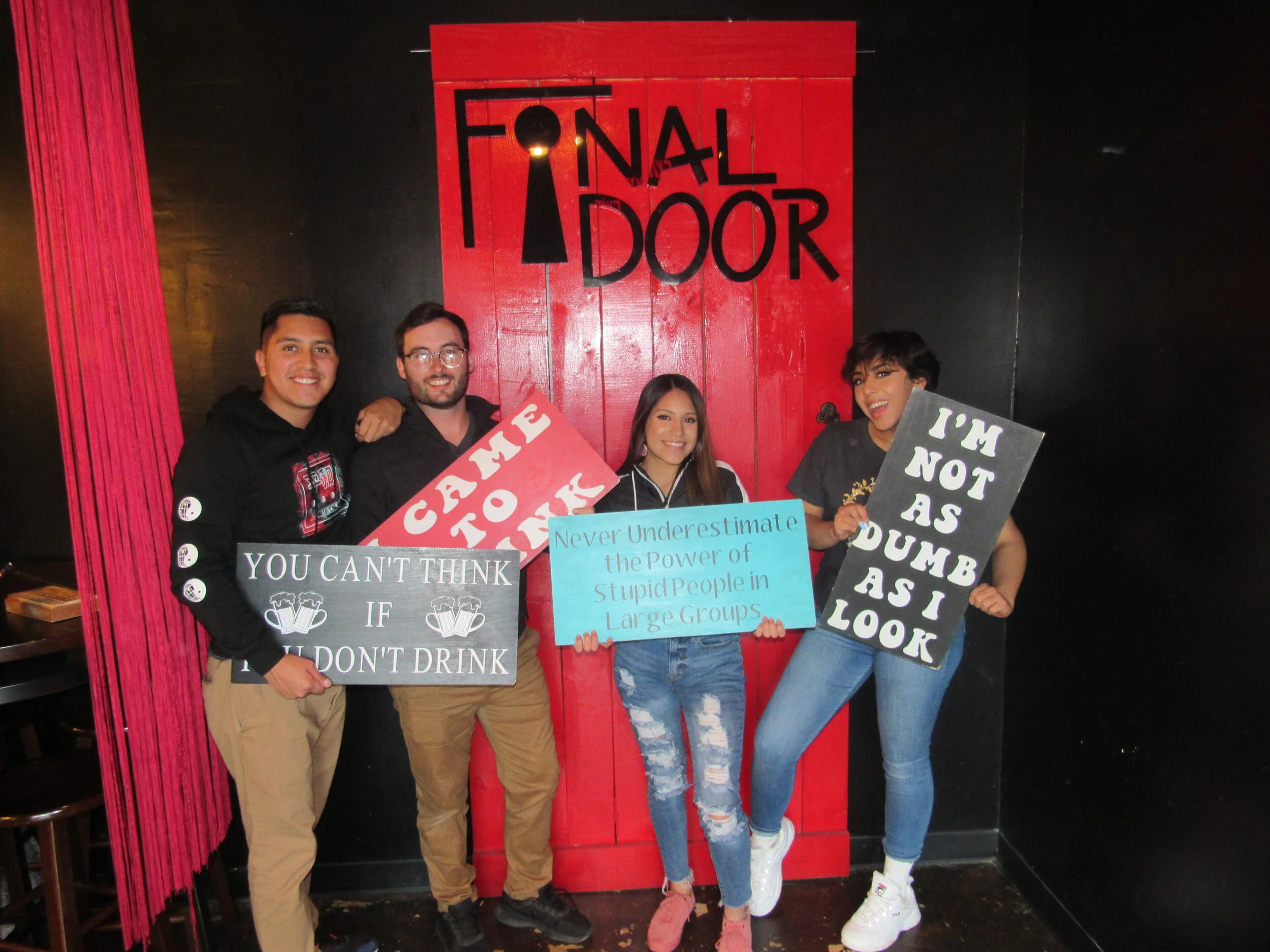 the-final-door-escape-room-columbia-sc-team-photos-04-24-21 (9).JPG