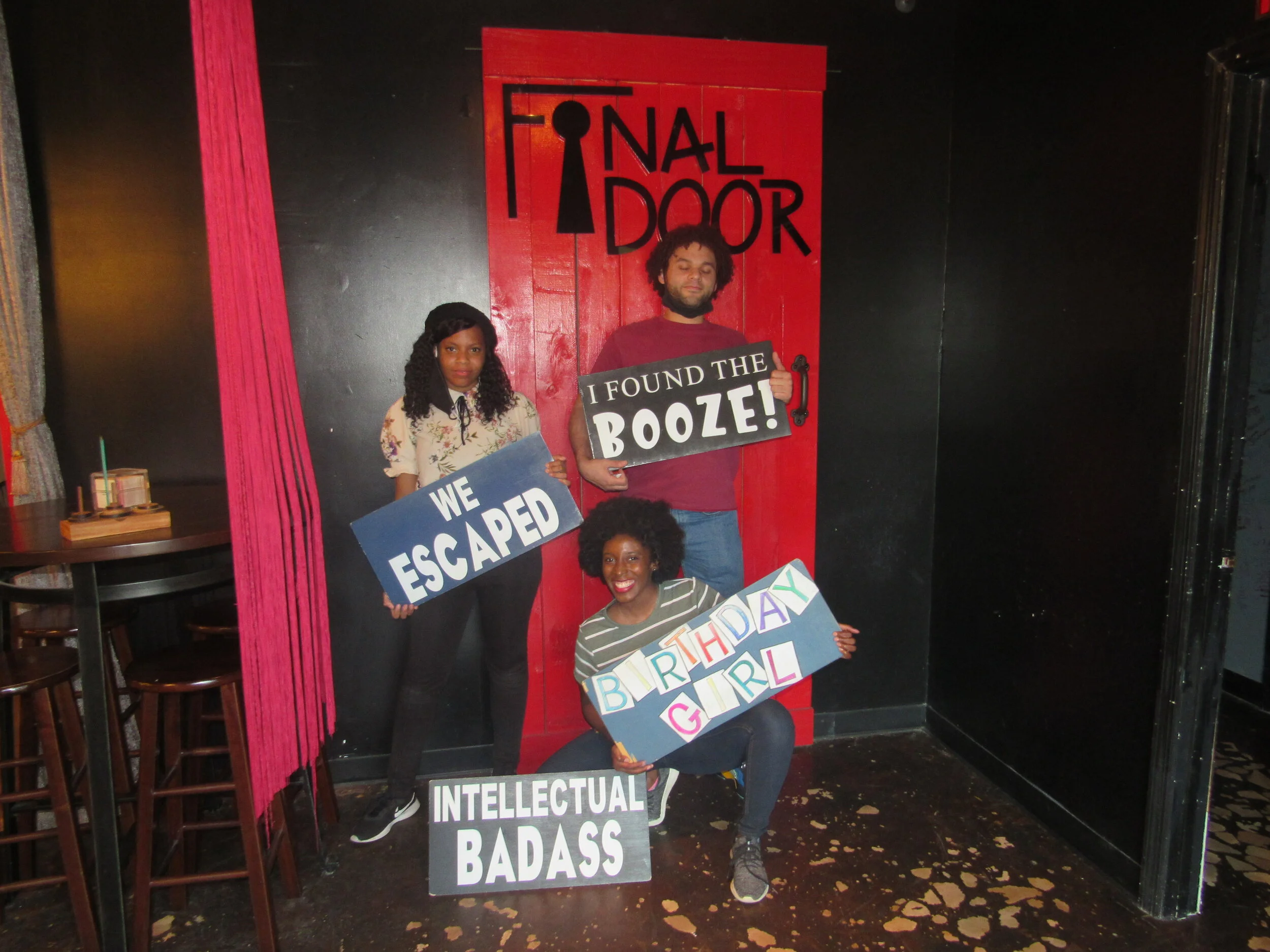 the-final-door-escape-room-columbia-sc-team-photos-04-27-21 (3).JPG
