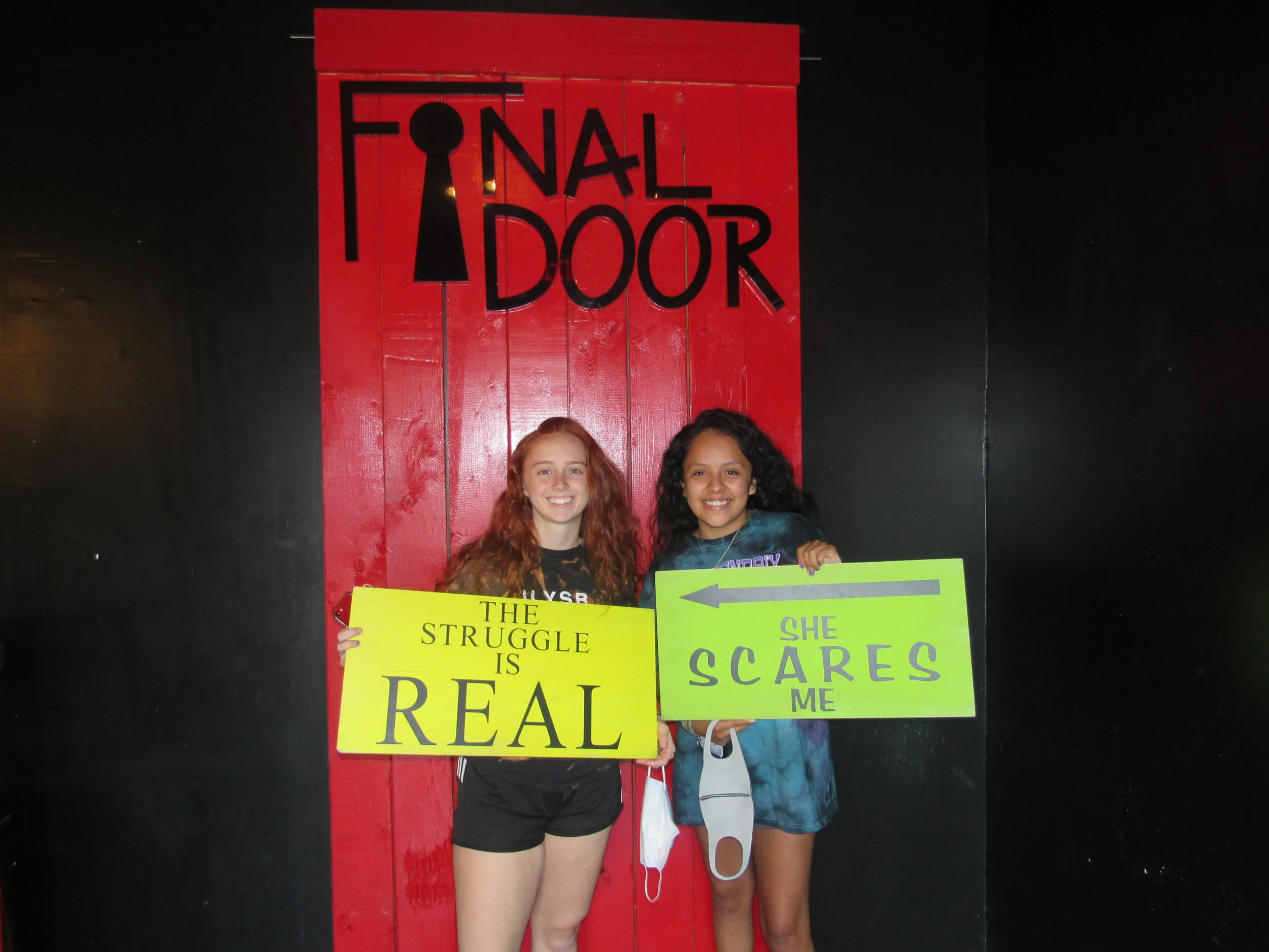 the-final-door-escape-room-columbia-sc-team-photos-05-05-21 (2).JPG