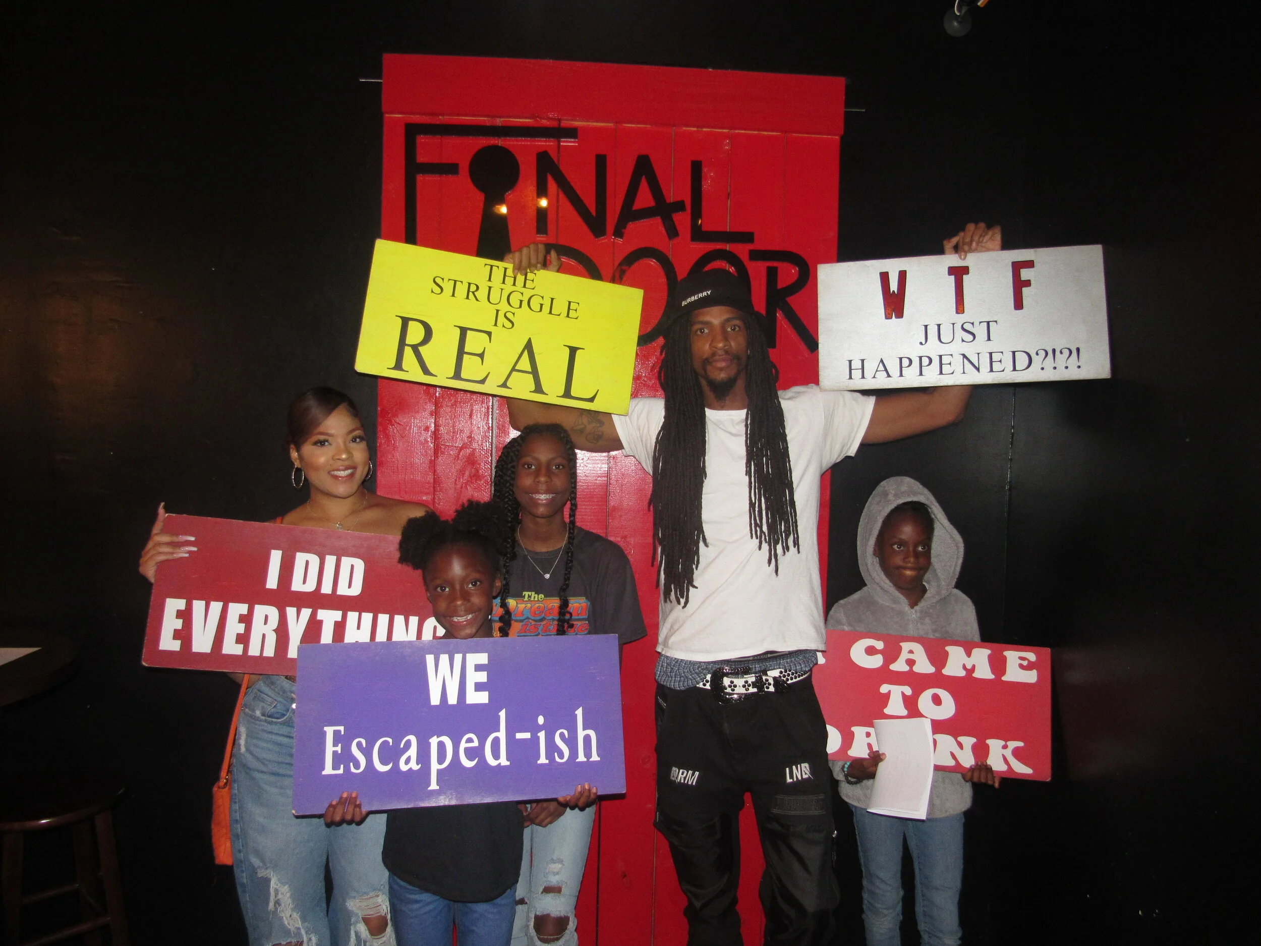 the-final-door-escape-room-columbia-sc-team-photos-05-15-21 (12).JPG