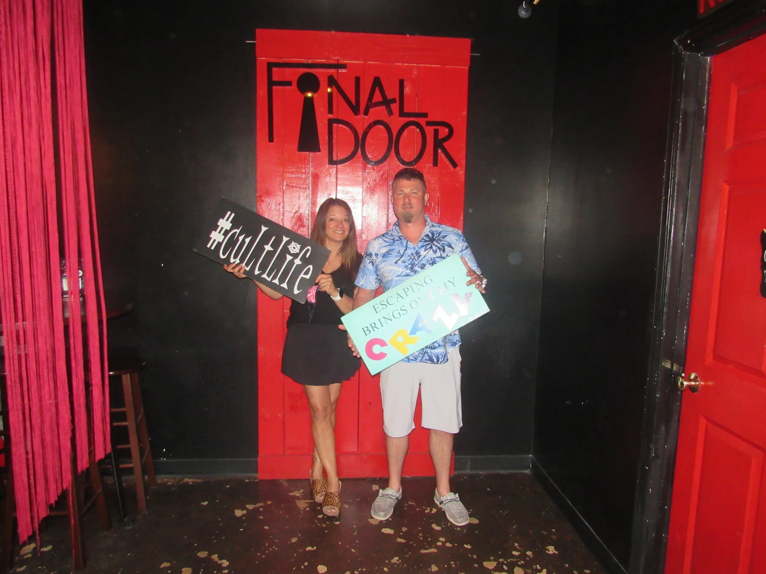 the-final-door-escape-room-columbia-sc-team-photos-05-15-21 (28).JPG