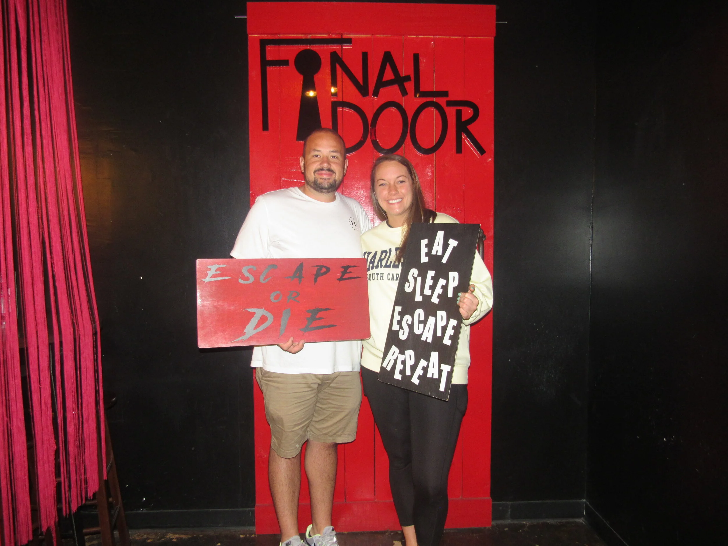 the-final-door-escape-room-columbia-sc-team-photos-05-16-21 (10).JPG