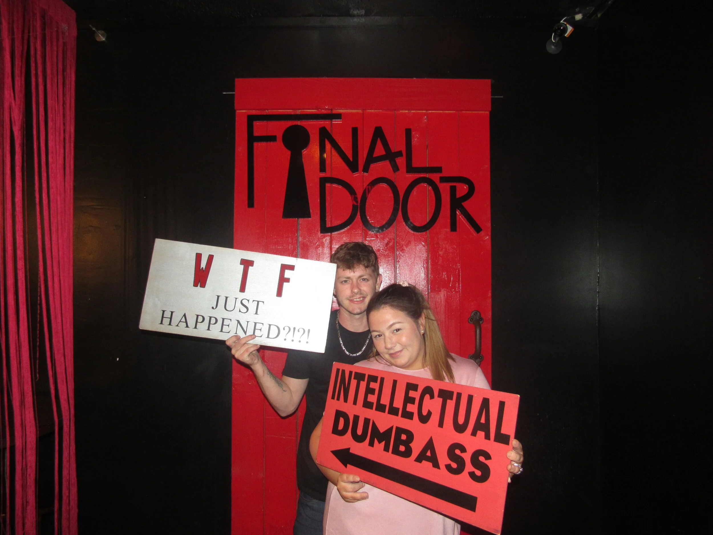 the-final-door-escape-room-columbia-sc-team-photos-05-21-21 (11).JPG