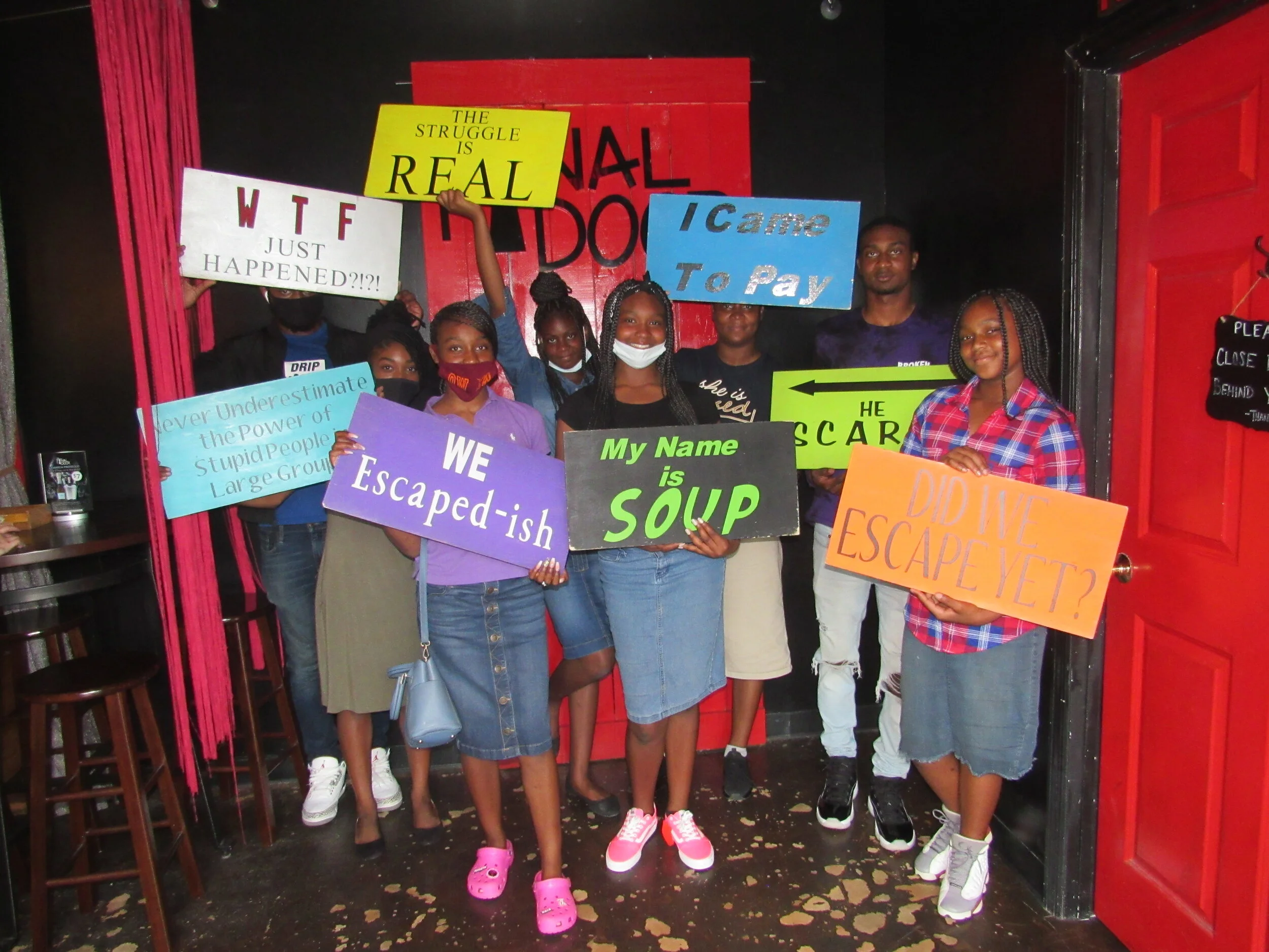 the-final-door-escape-room-columbia-sc-team-photos-06-04-21 (11).JPG