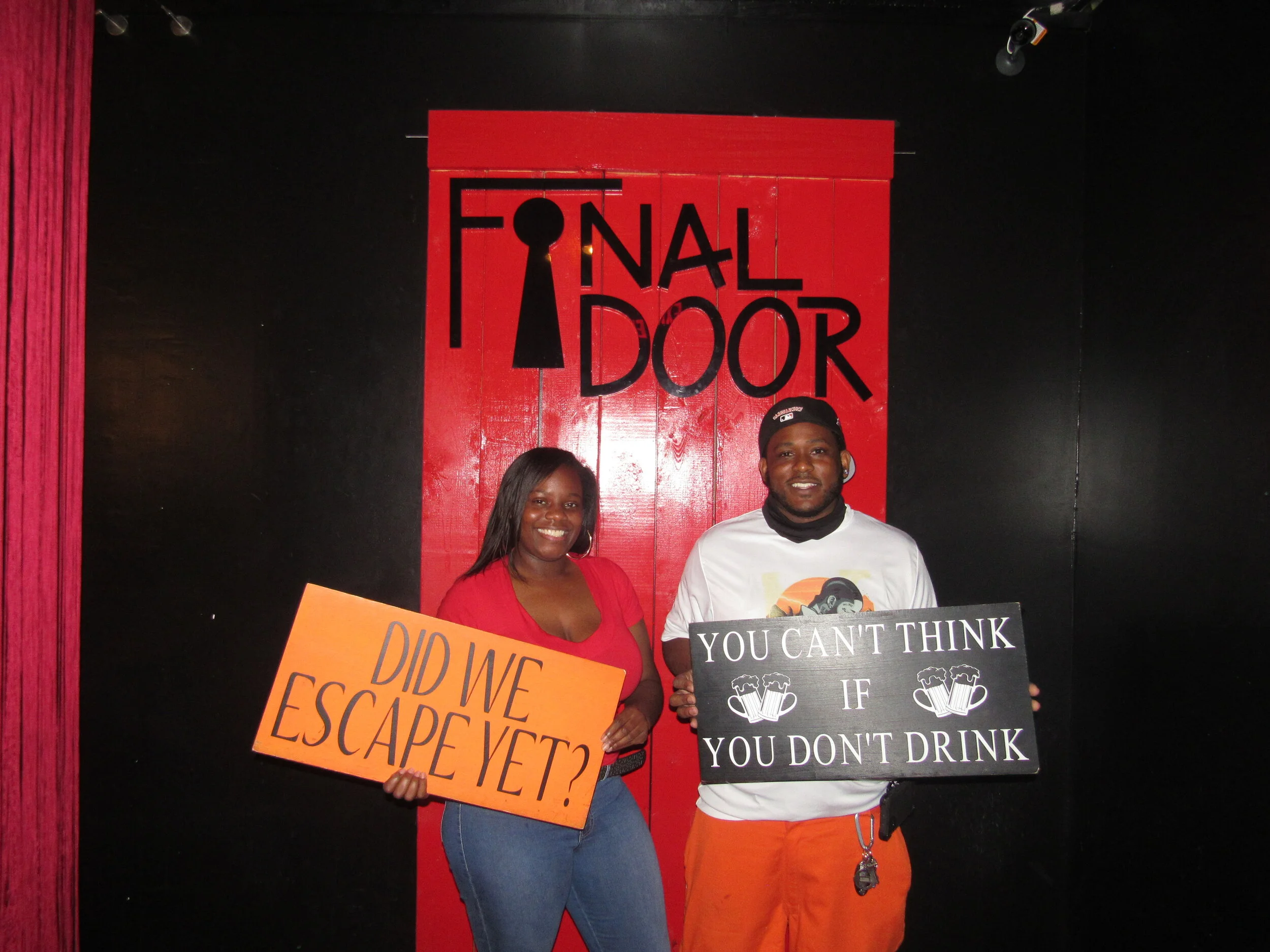 the-final-door-escape-room-columbia-sc-team-photos-06-07-21 (11).JPG