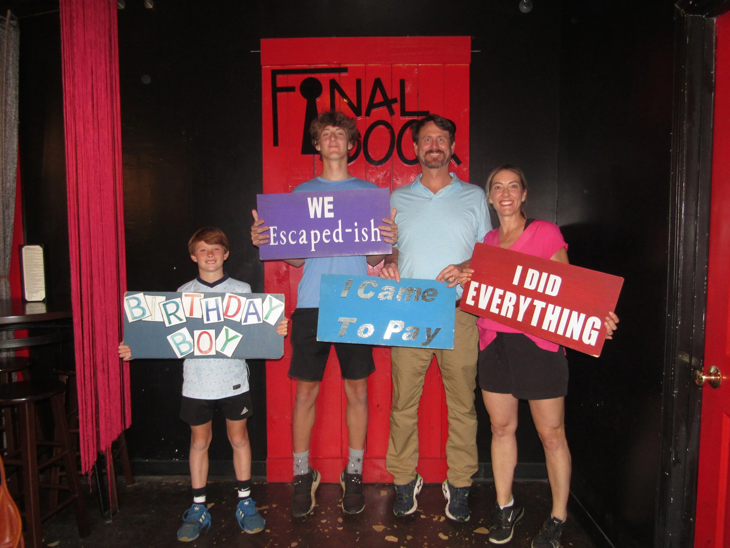 the-final-door-escape-room-columbia-sc-team-photos-06-10-21 (3).JPG