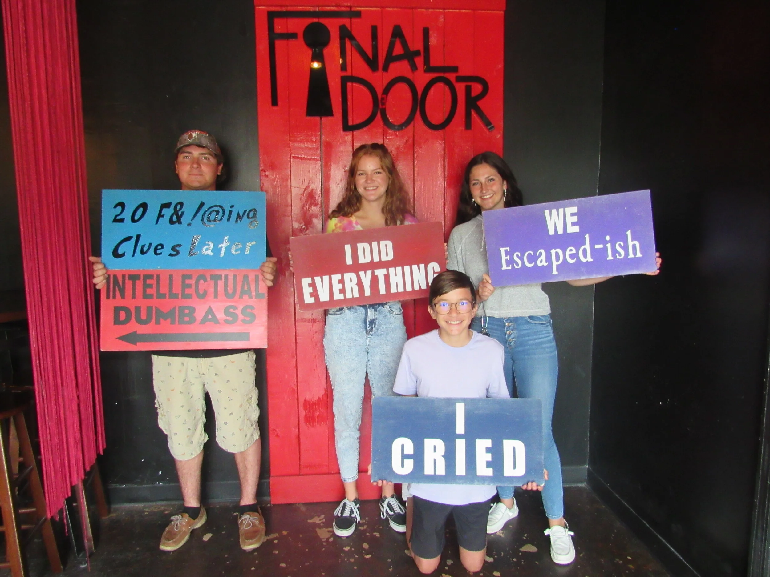 the-final-door-escape-room-columbia-sc-team-photos-06-13-21 (5).JPG