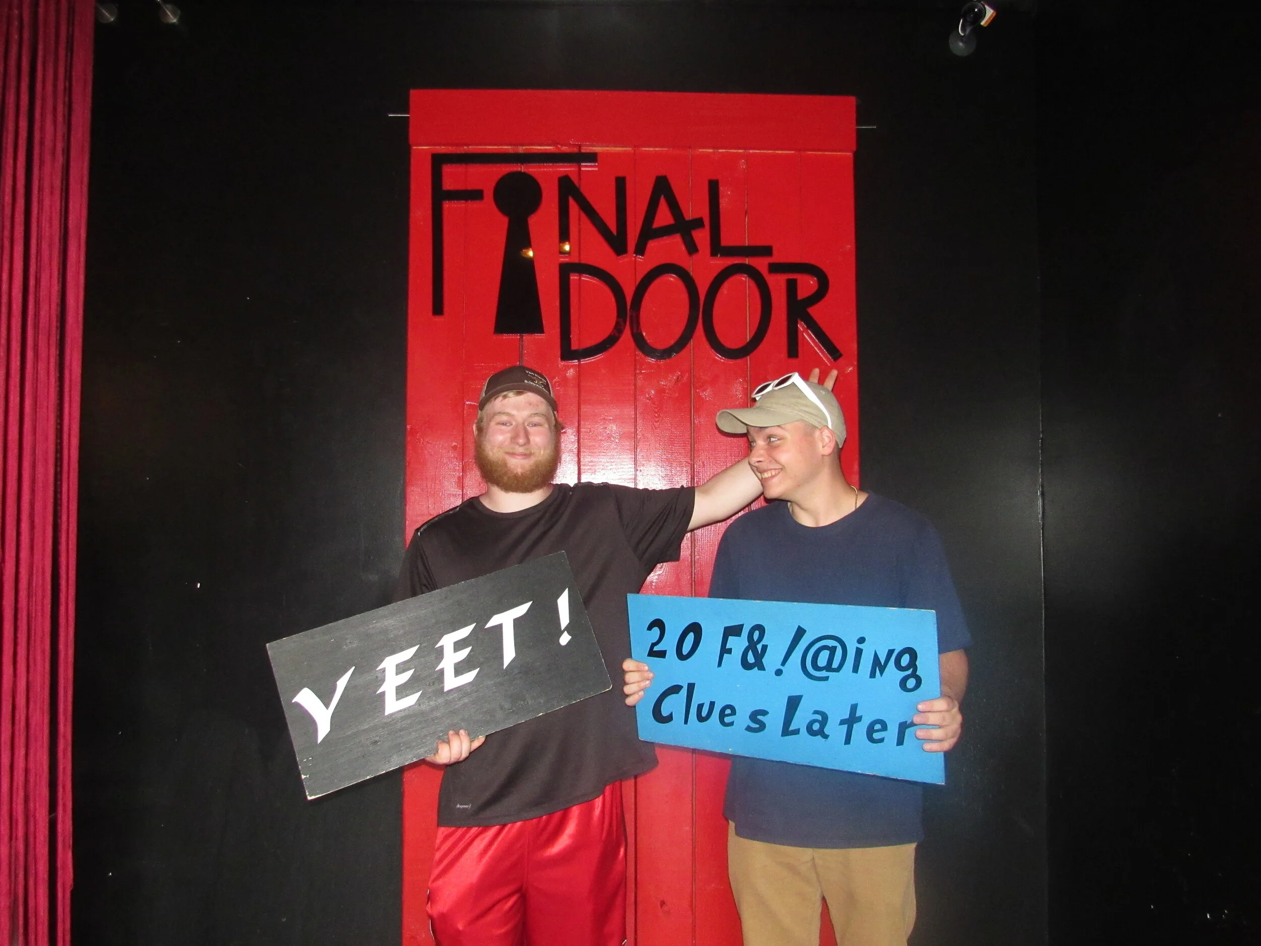 the-final-door-escape-room-columbia-sc-team-photos-06-20-21 (10).JPG