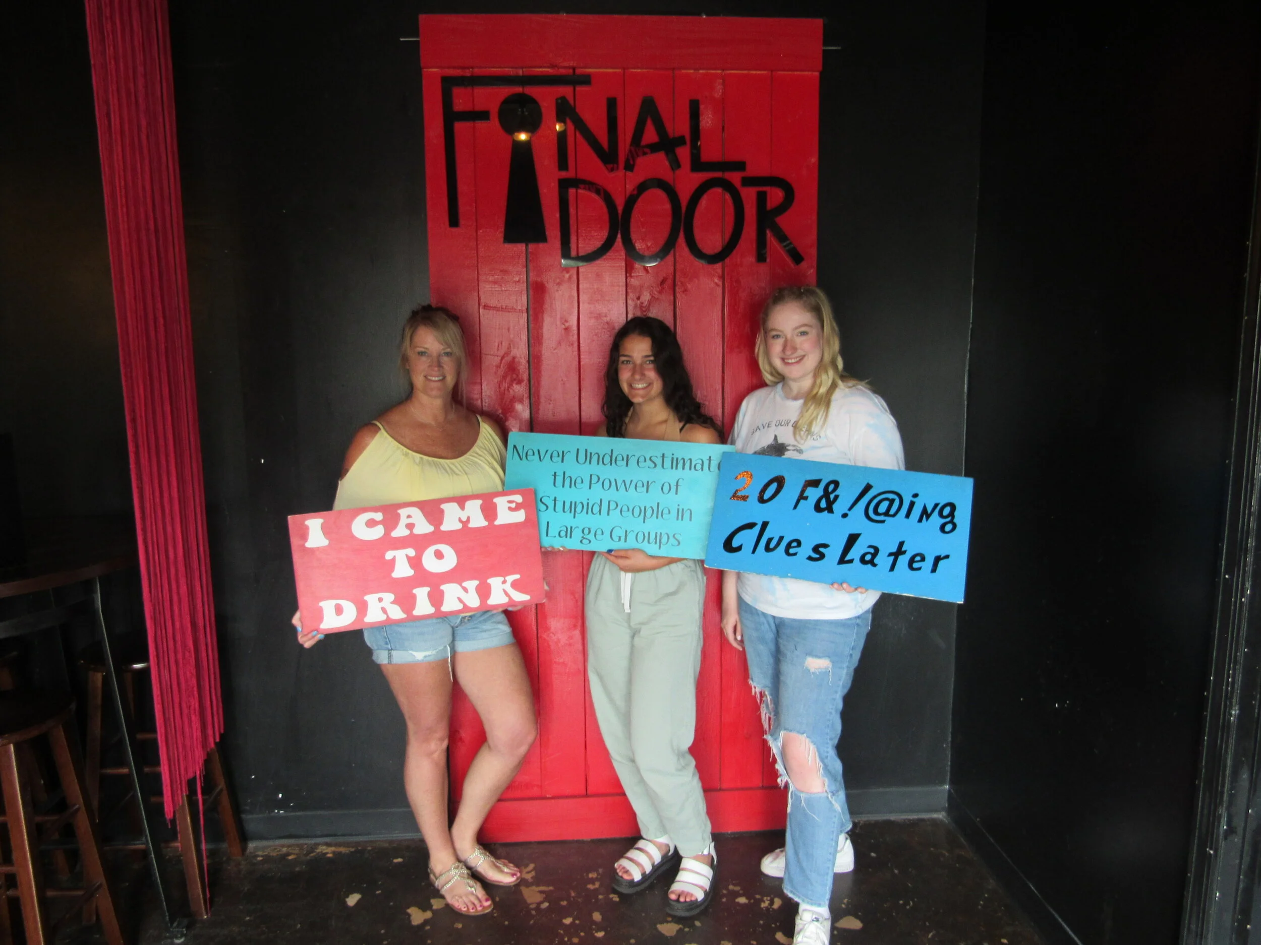the-final-door-escape-room-columbia-sc-team-photos-07-02-21 (5).JPG