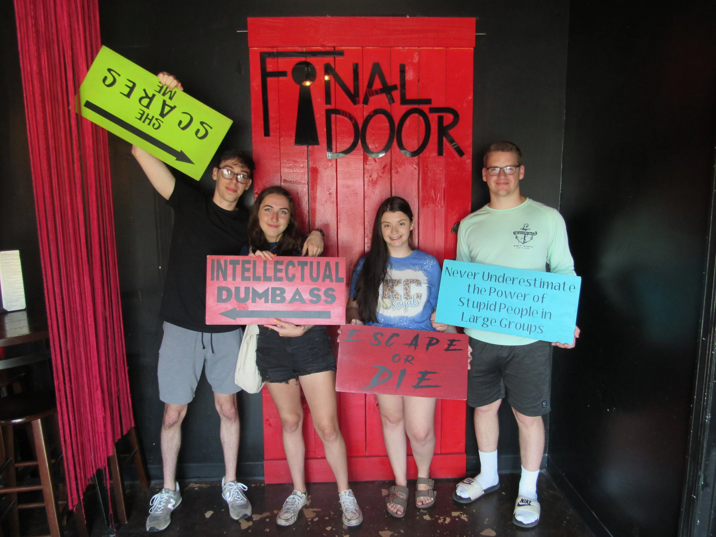 the-final-door-escape-room-columbia-sc-team-photos-07-05-21 (3).JPG