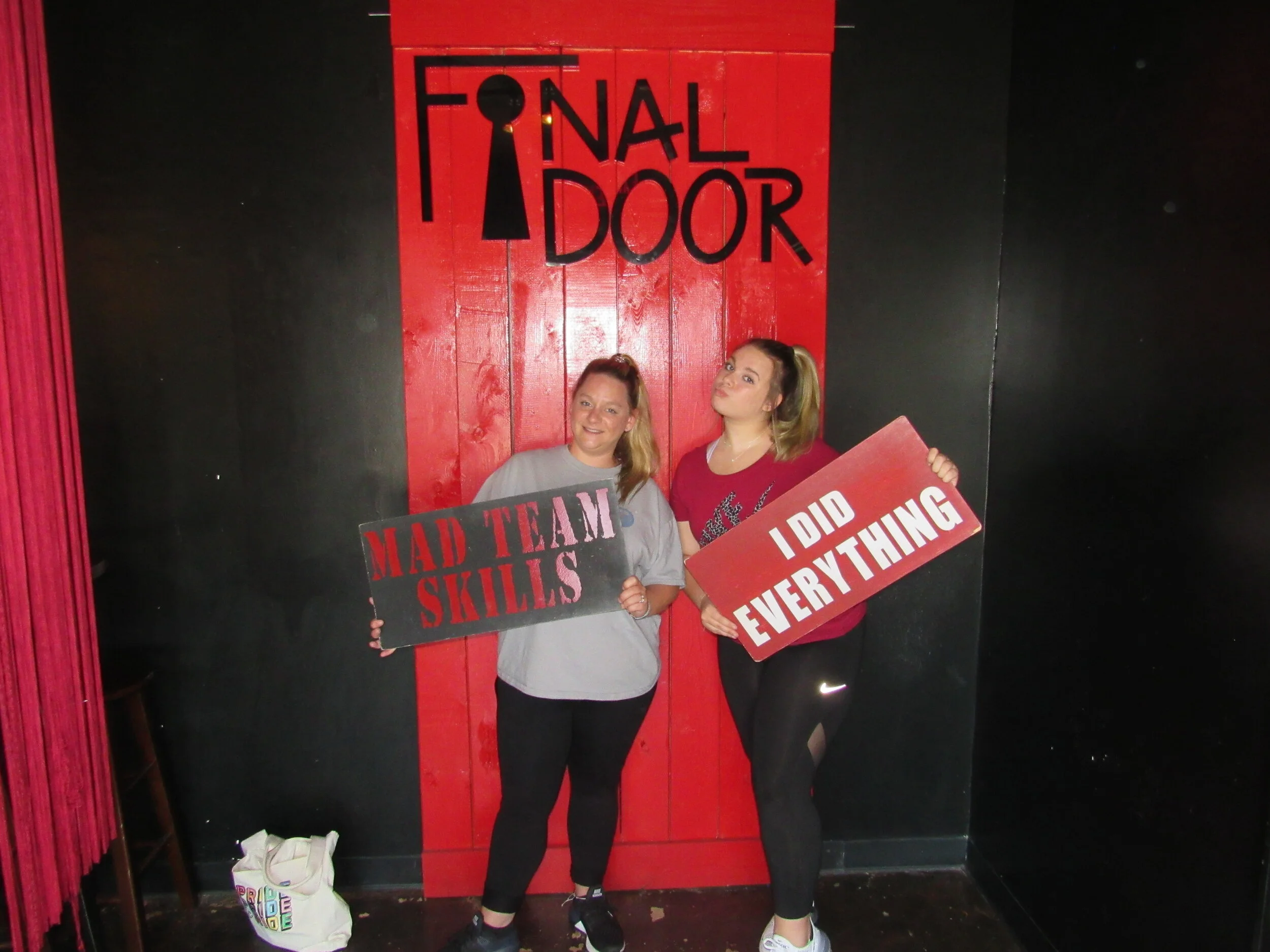 the-final-door-escape-room-columbia-sc-team-photos-07-05-21 (6).JPG