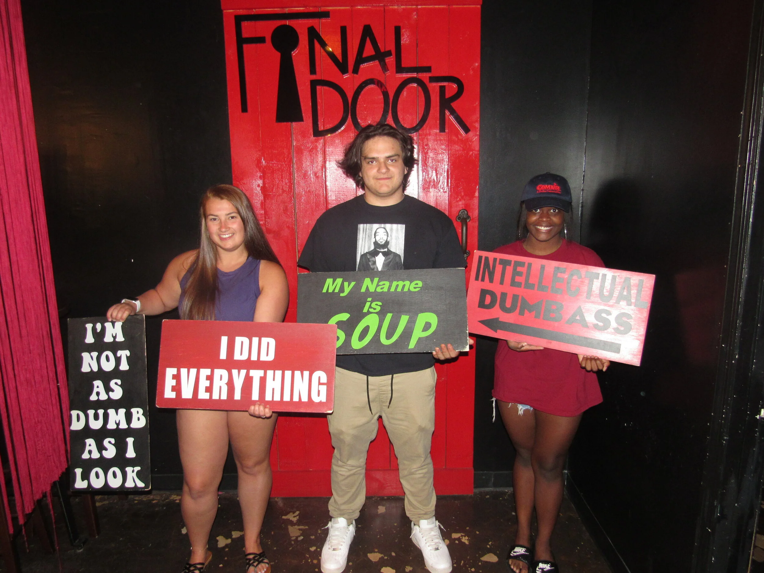 the-final-door-escape-room-columbia-sc-team-photos-07-05-21 (22).JPG