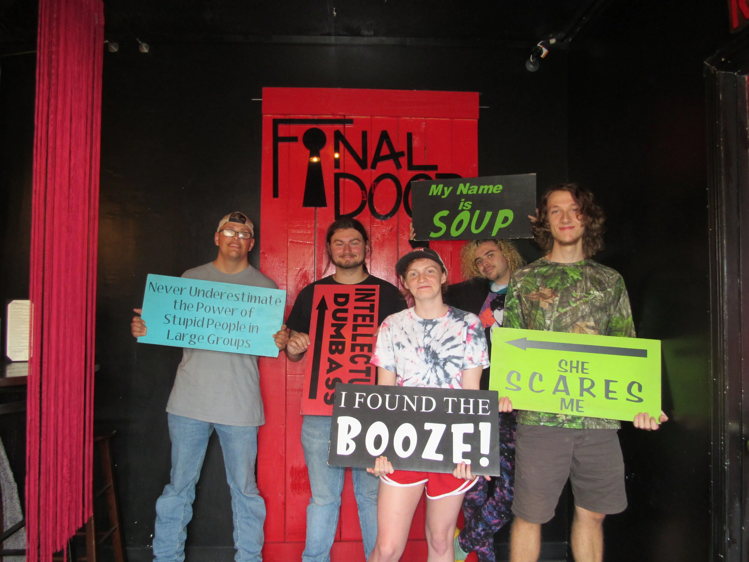 the-final-door-escape-room-columbia-sc-team-photos-07-09-21 (6).JPG