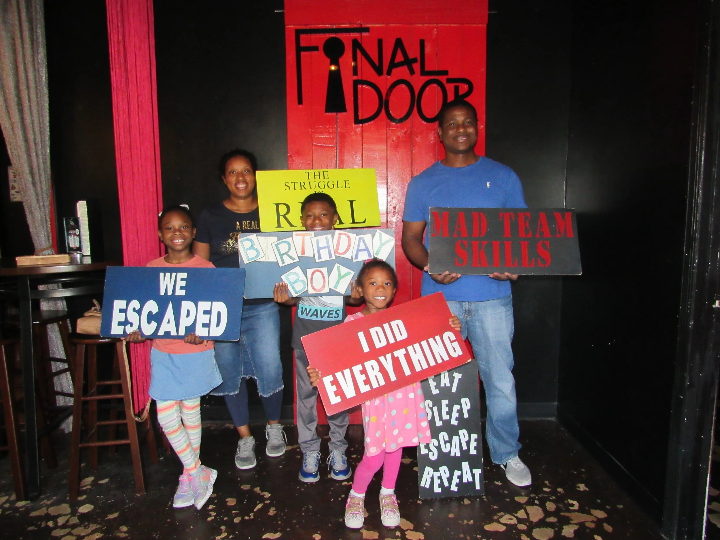 the-final-door-escape-room-columbia-sc-team-photos-07-13-21 (4).JPG