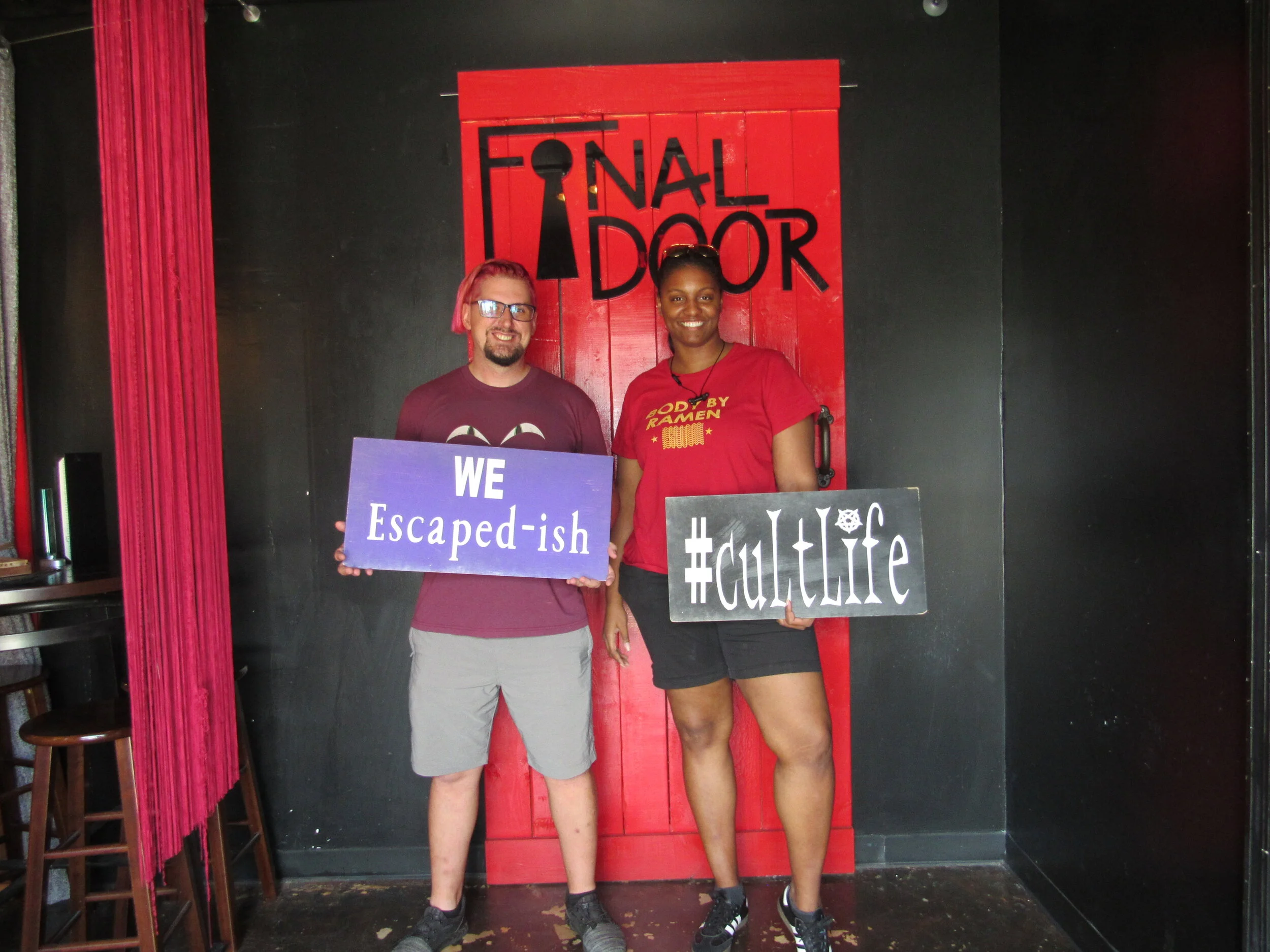 the-final-door-escape-room-columbia-sc-team-photos-07-14-21 (9).JPG